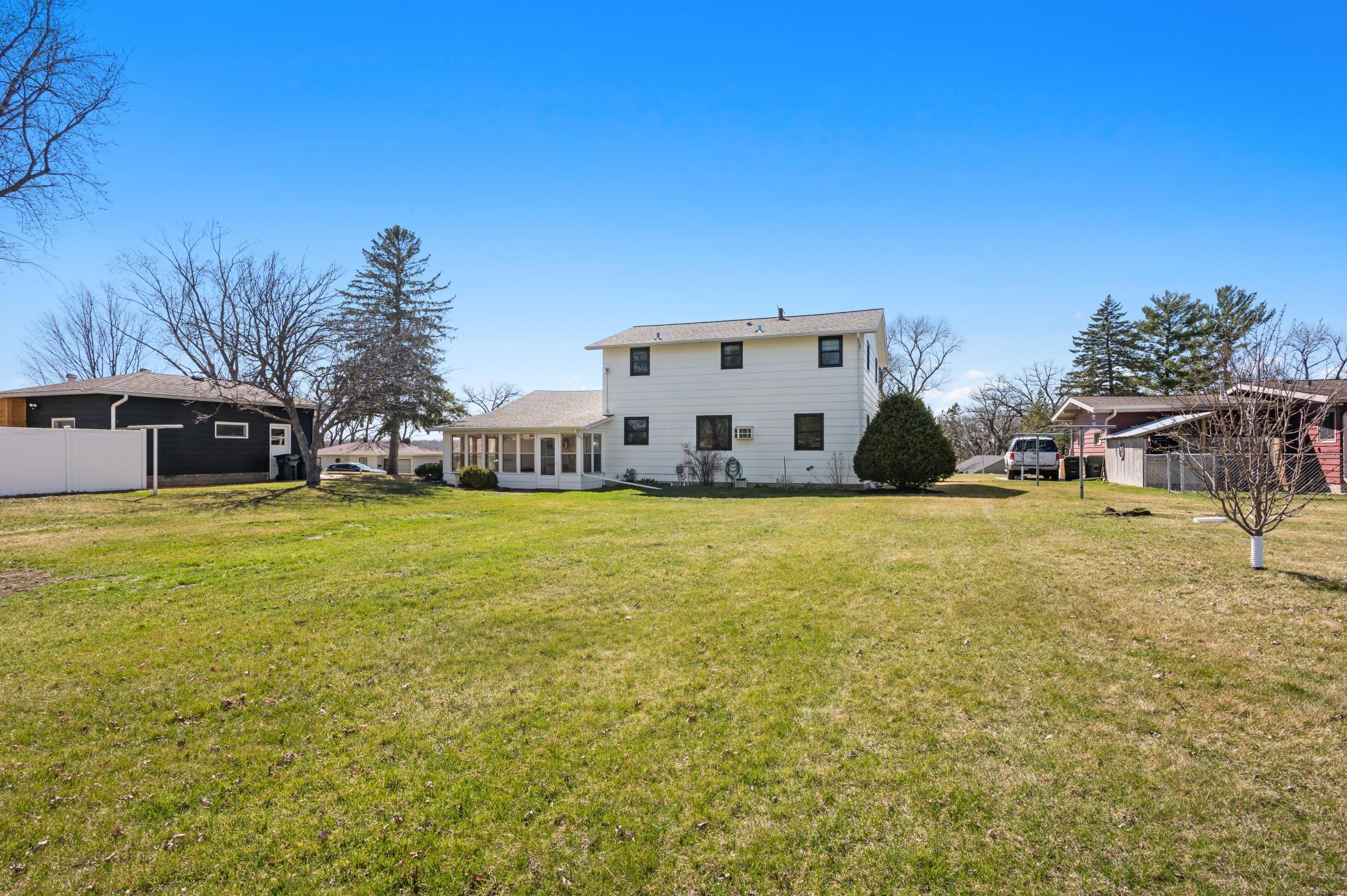 534 Lake Shore Drive Property Photo 42