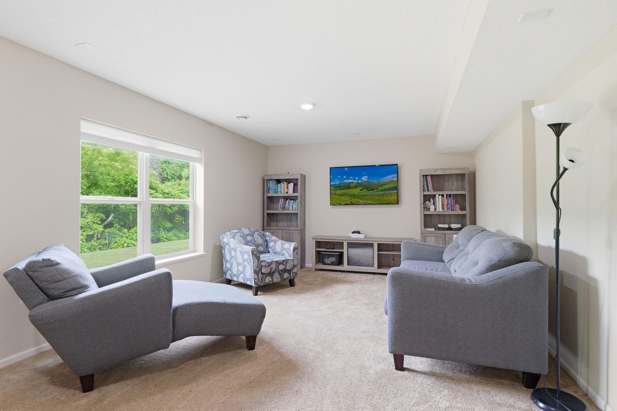 2580 Acorn Run Property Photo 27