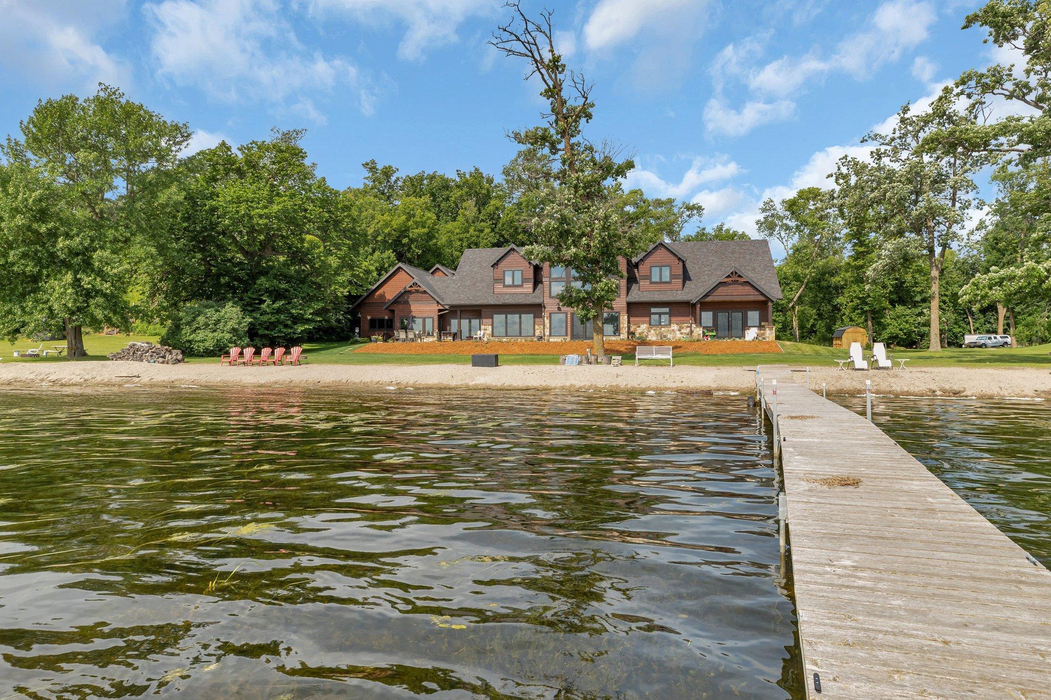 46376 Jungle Shore Trail Property Photo 6