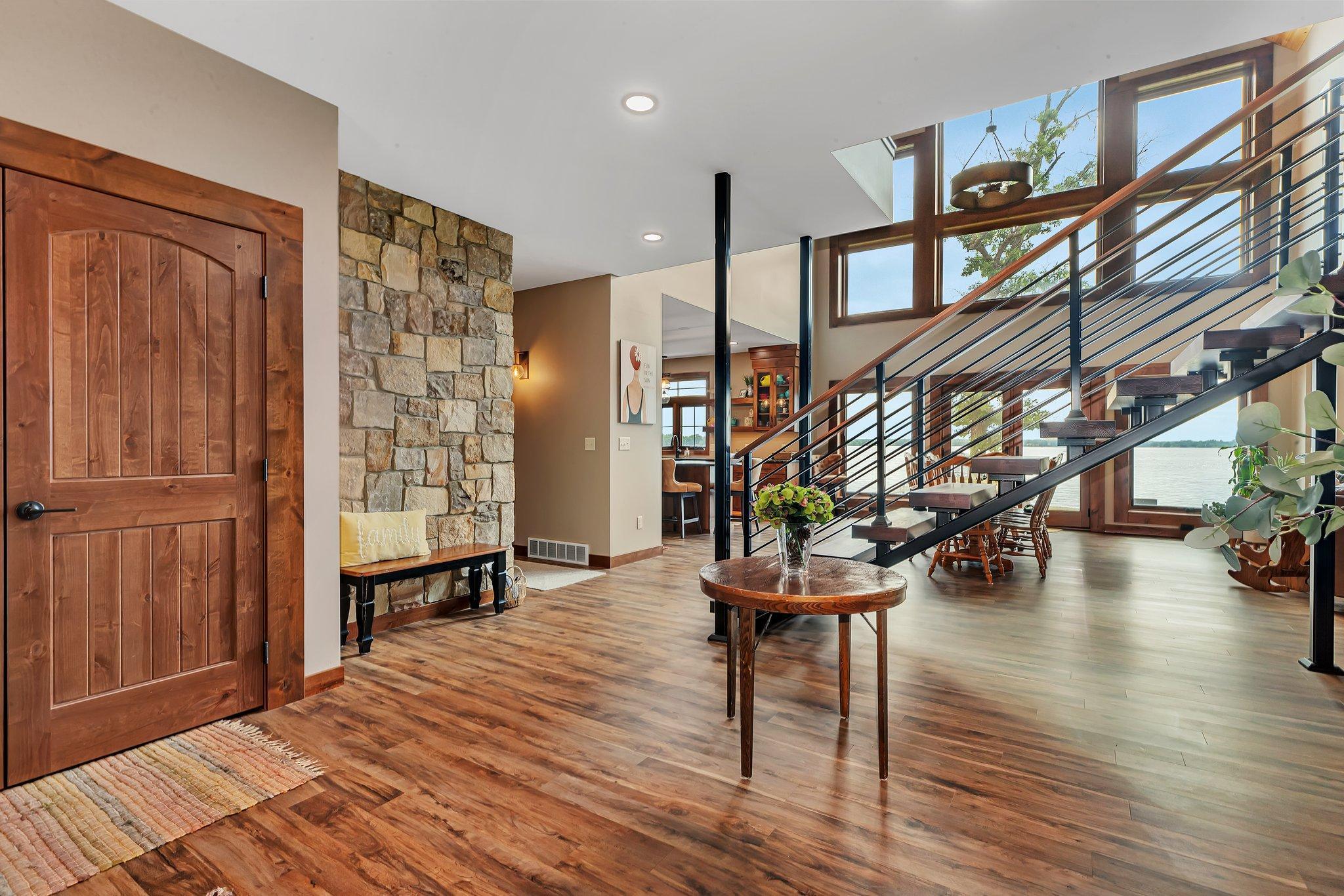 46376 Jungle Shore Trail Property Photo 10