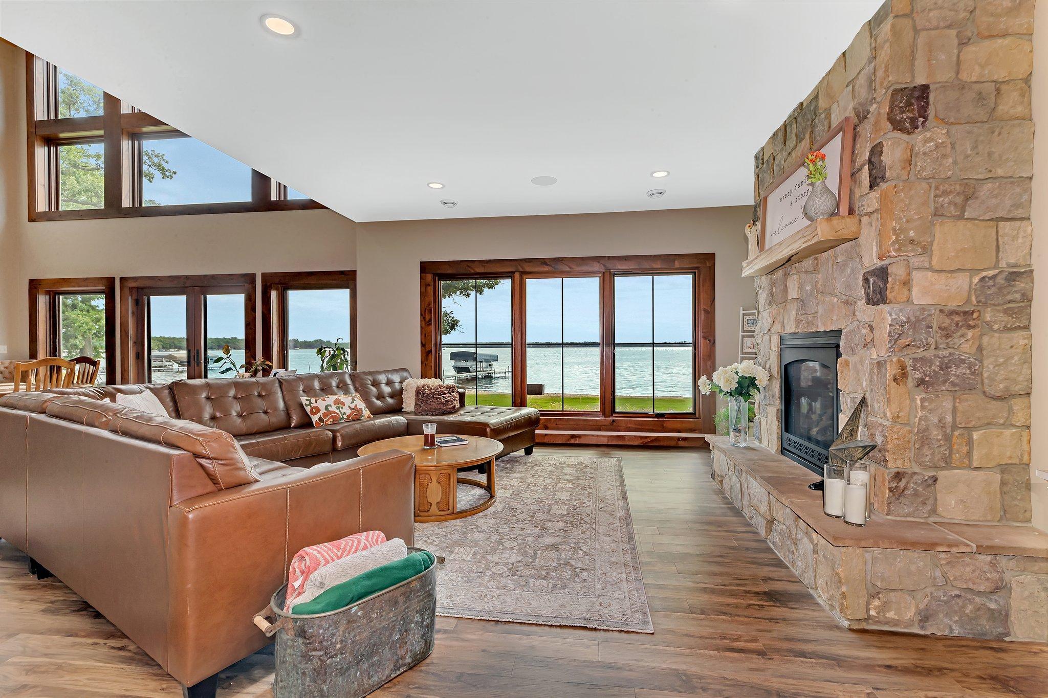 46376 Jungle Shore Trail Property Photo 11