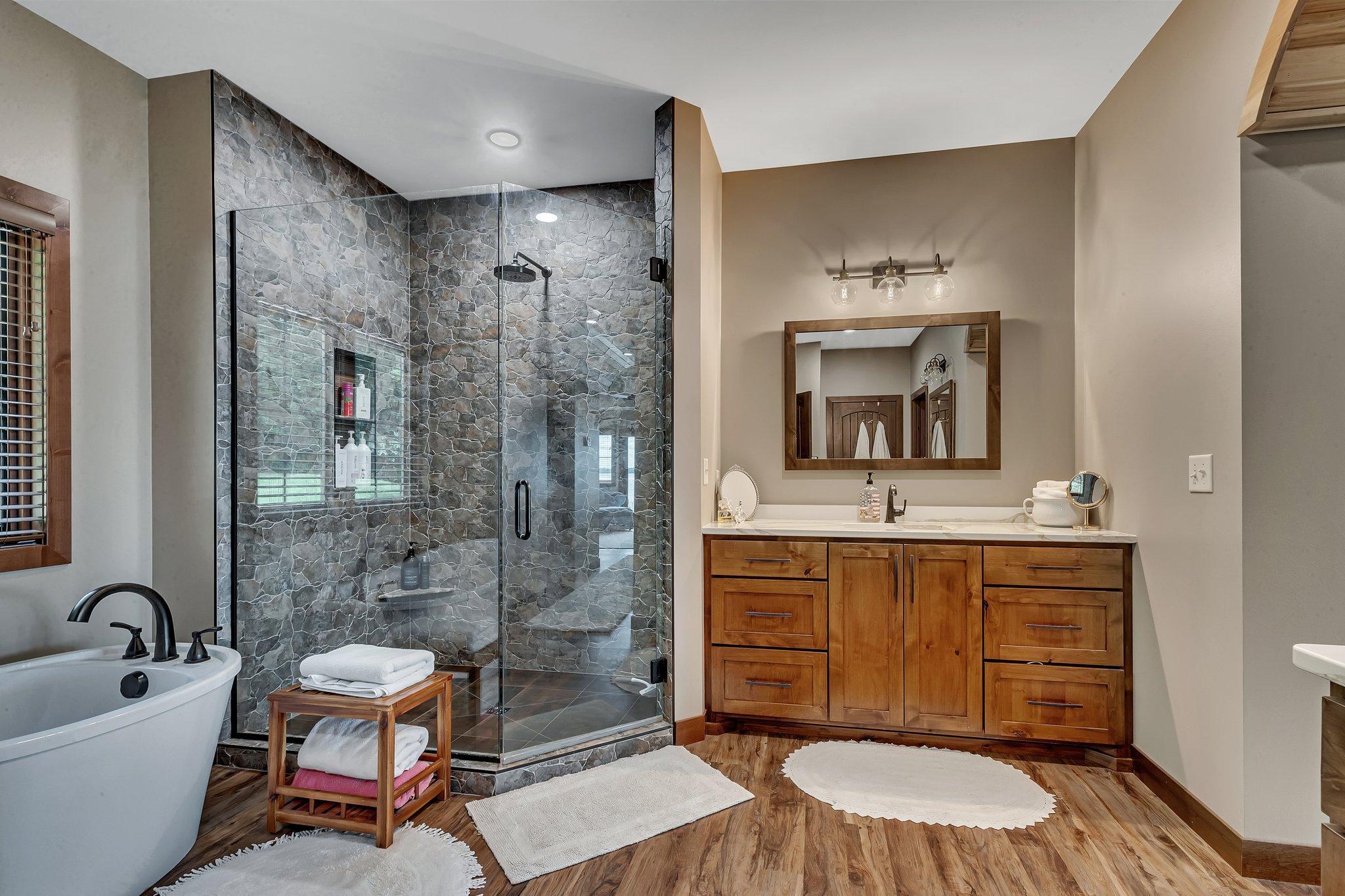 46376 Jungle Shore Trail Property Photo 32