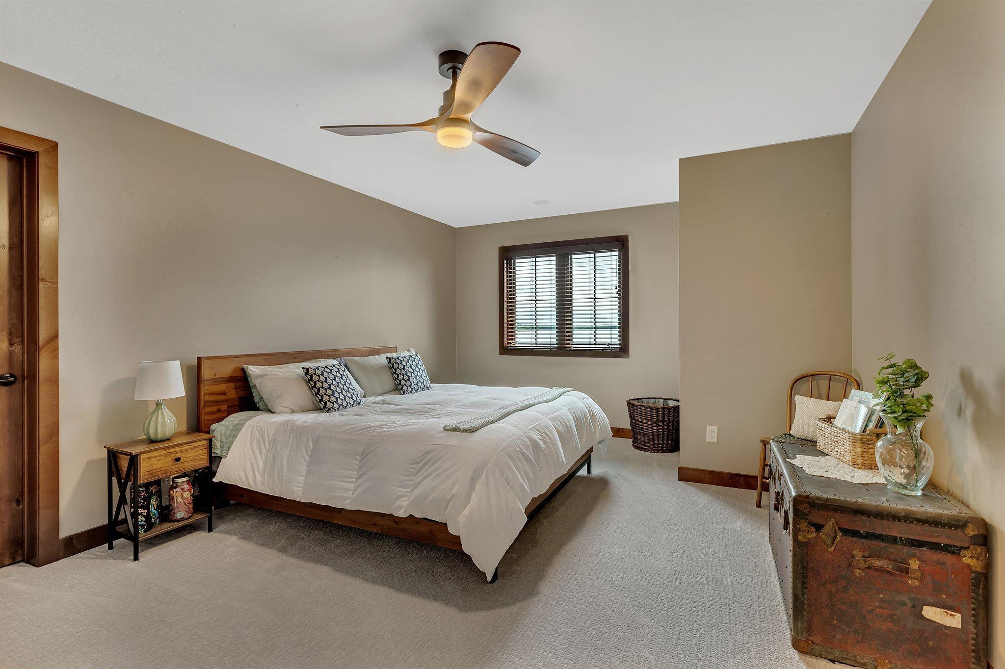 46376 Jungle Shore Trail Property Photo 46