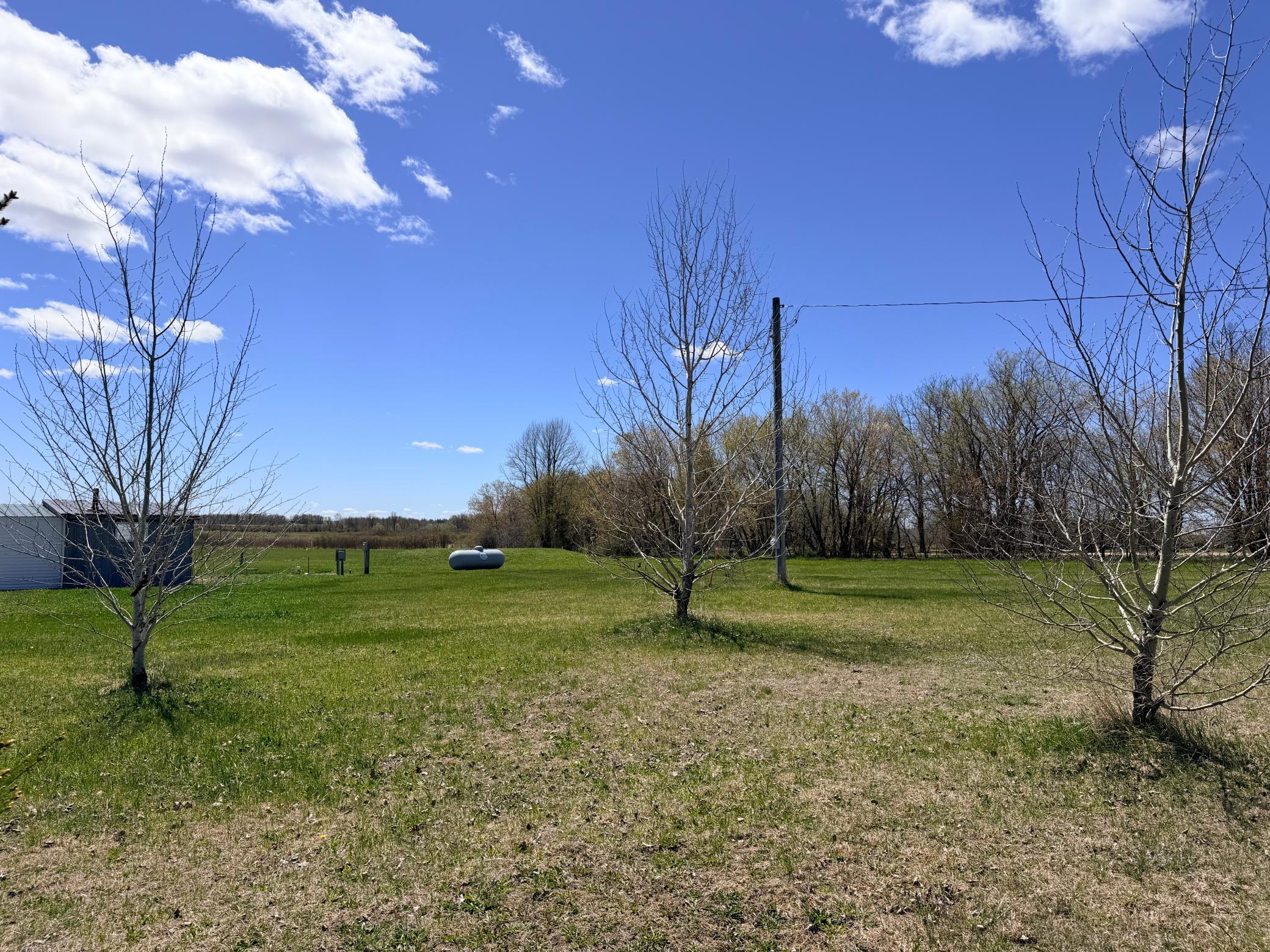 62362 450th Street Property Photo 3