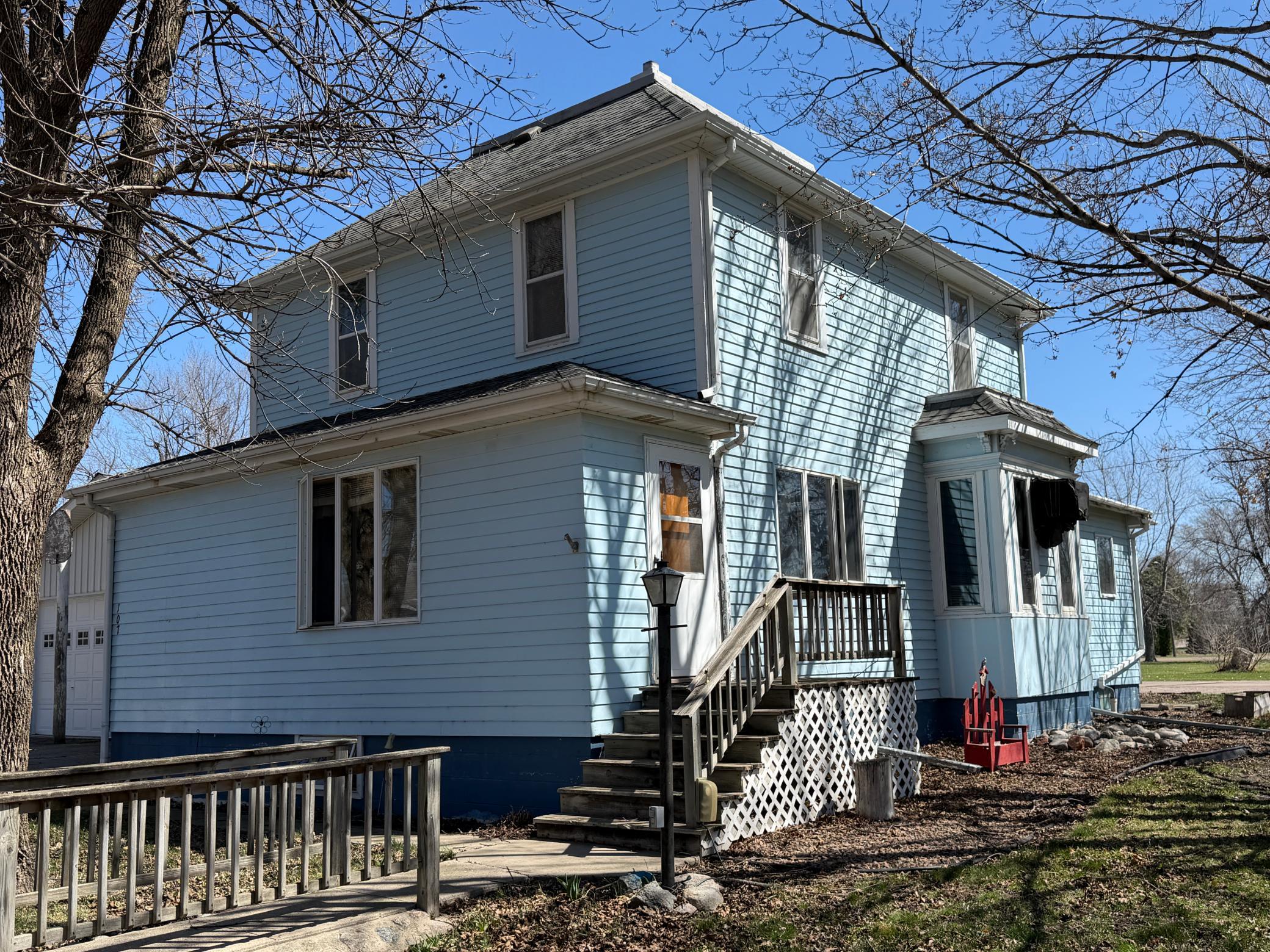 107 3rd Avenue