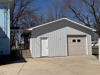 107 3rd Avenue Property Photo 29