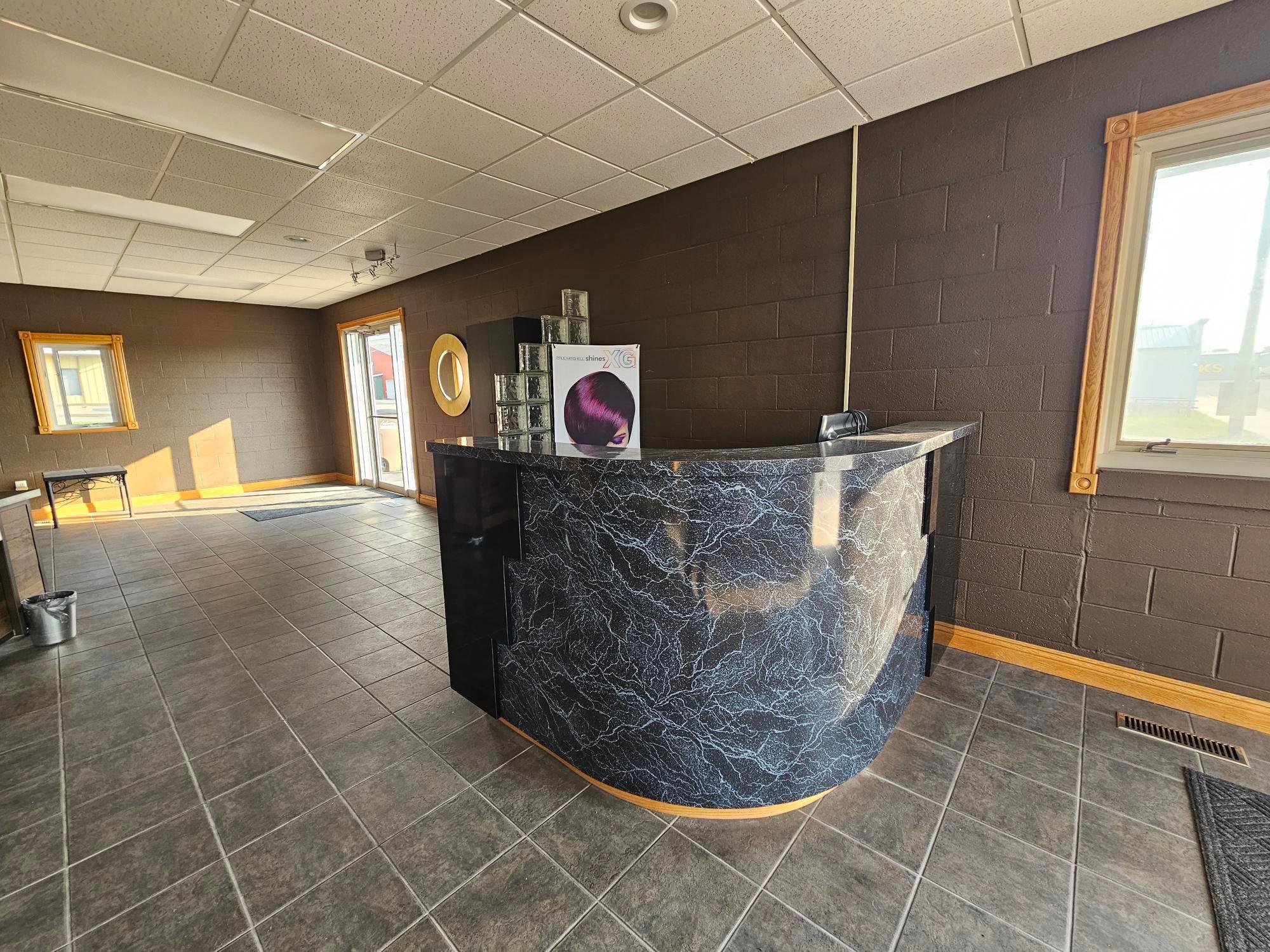 103 Mckinley Avenue W Property Photo 3