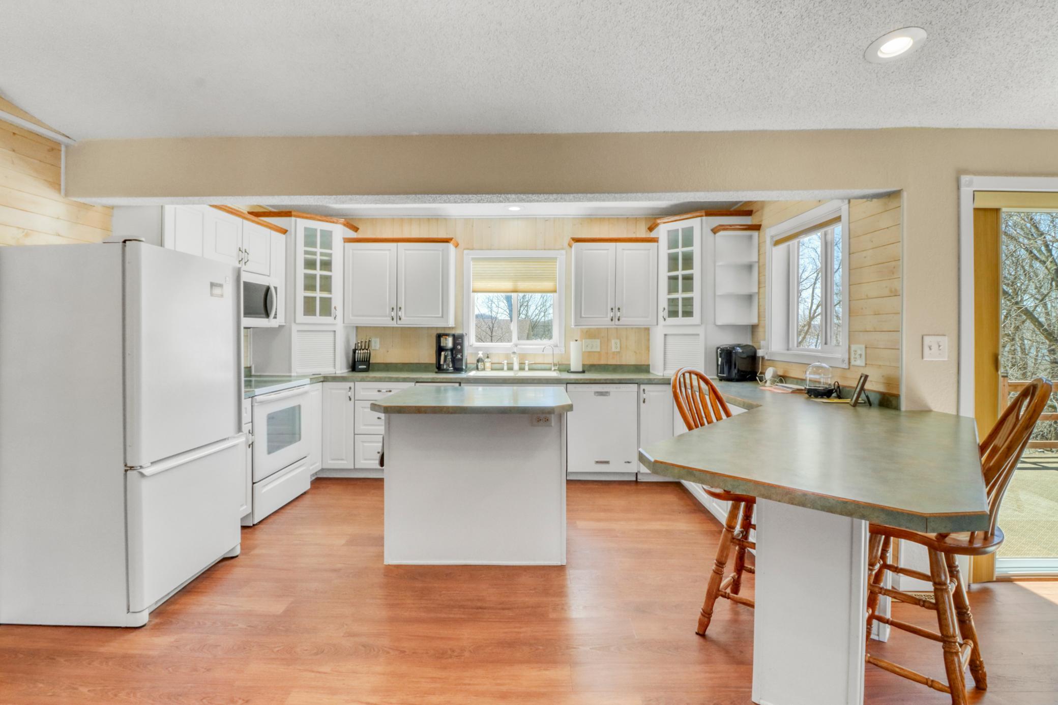 24295 Matson Point Trail Property Photo 6