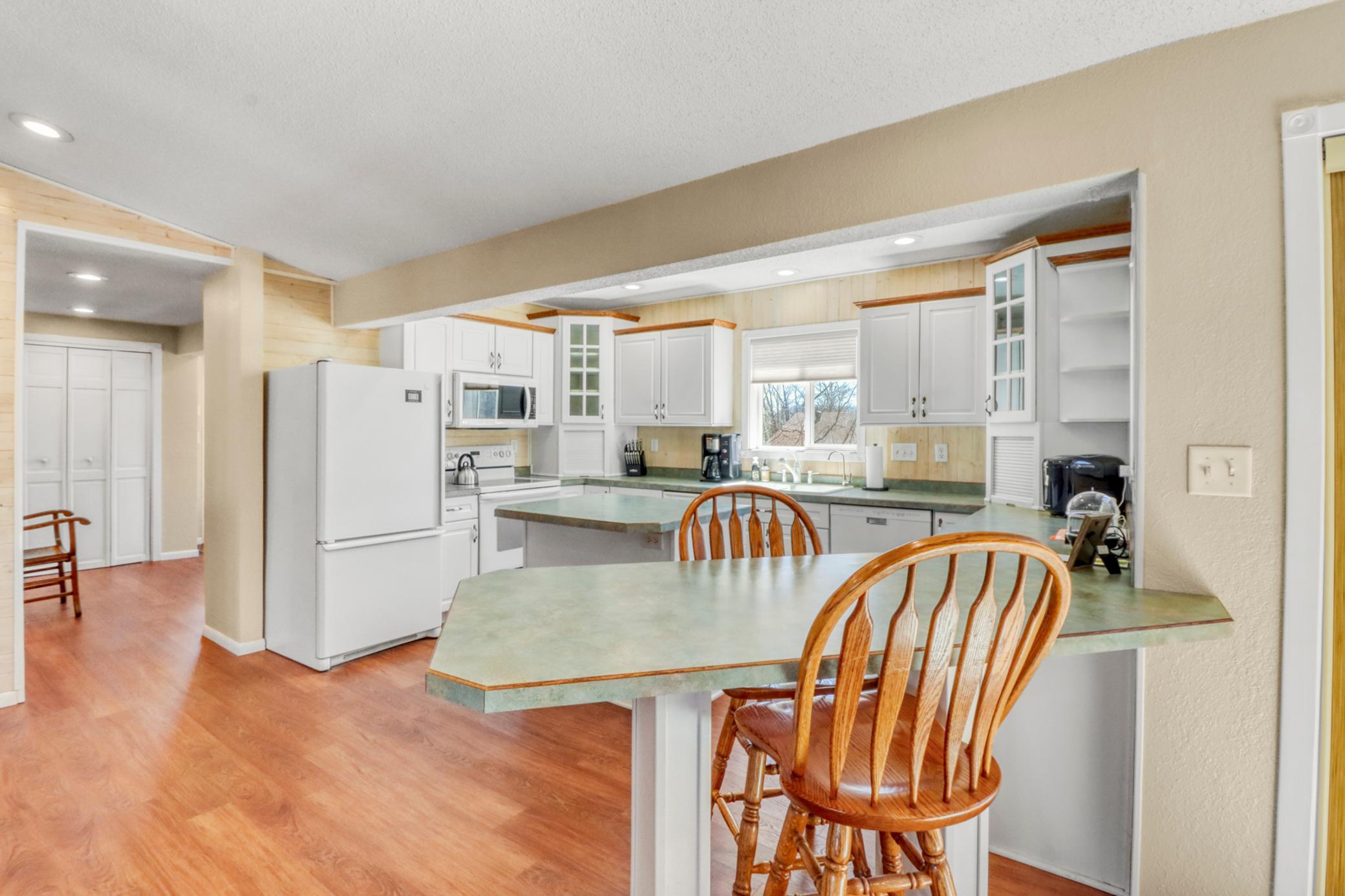 24295 Matson Point Trail Property Photo 7