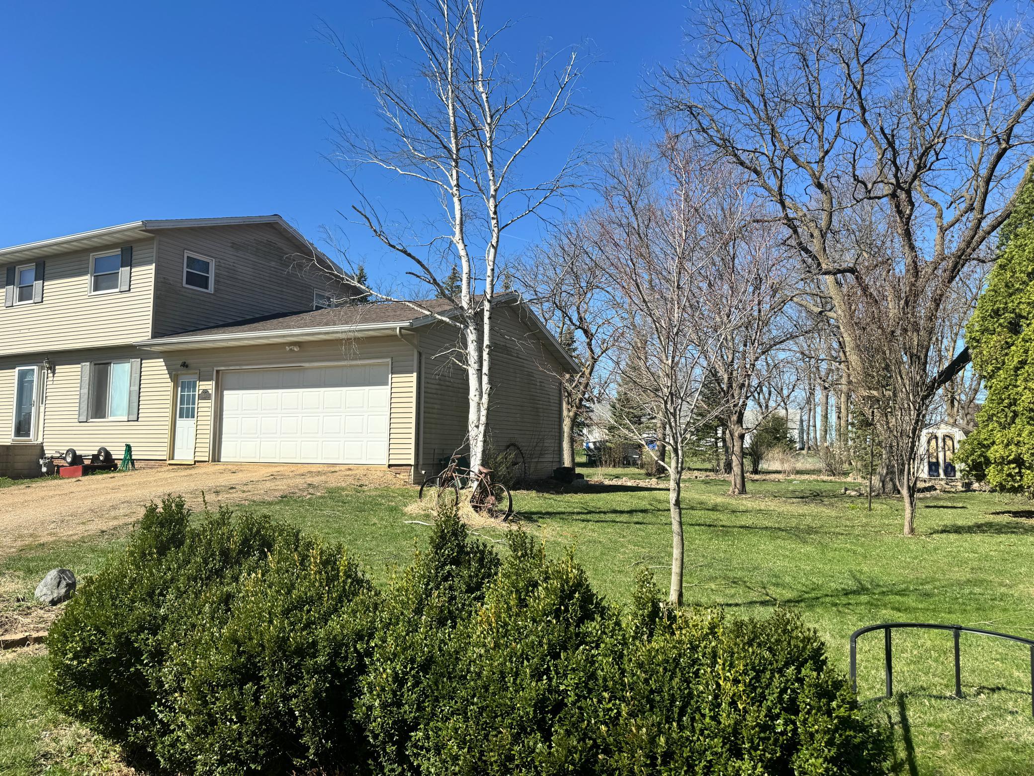 135 S Stenstrum Avenue Property Photo 4