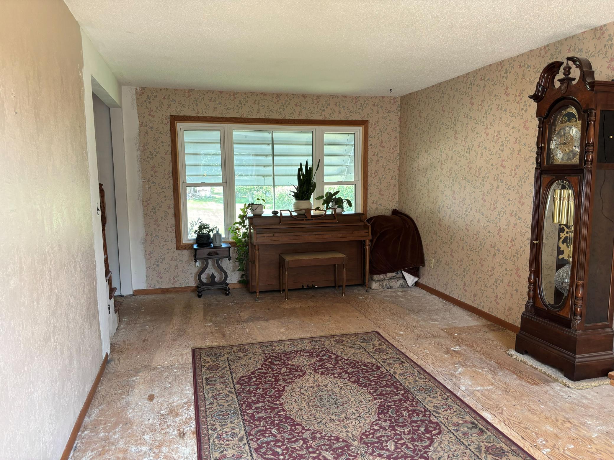 135 S Stenstrum Avenue Property Photo 11