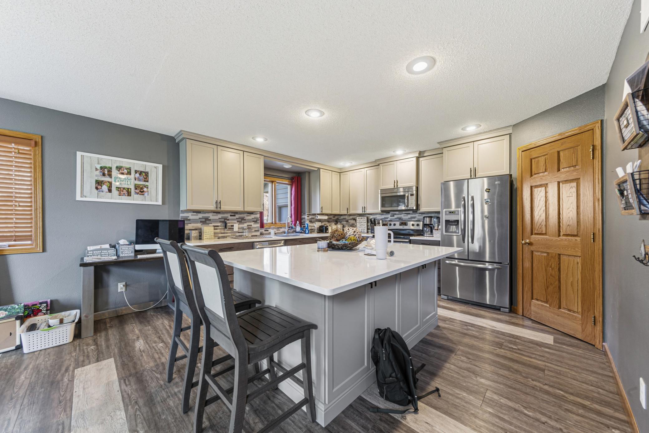 1526 Castle Drive Property Photo 16
