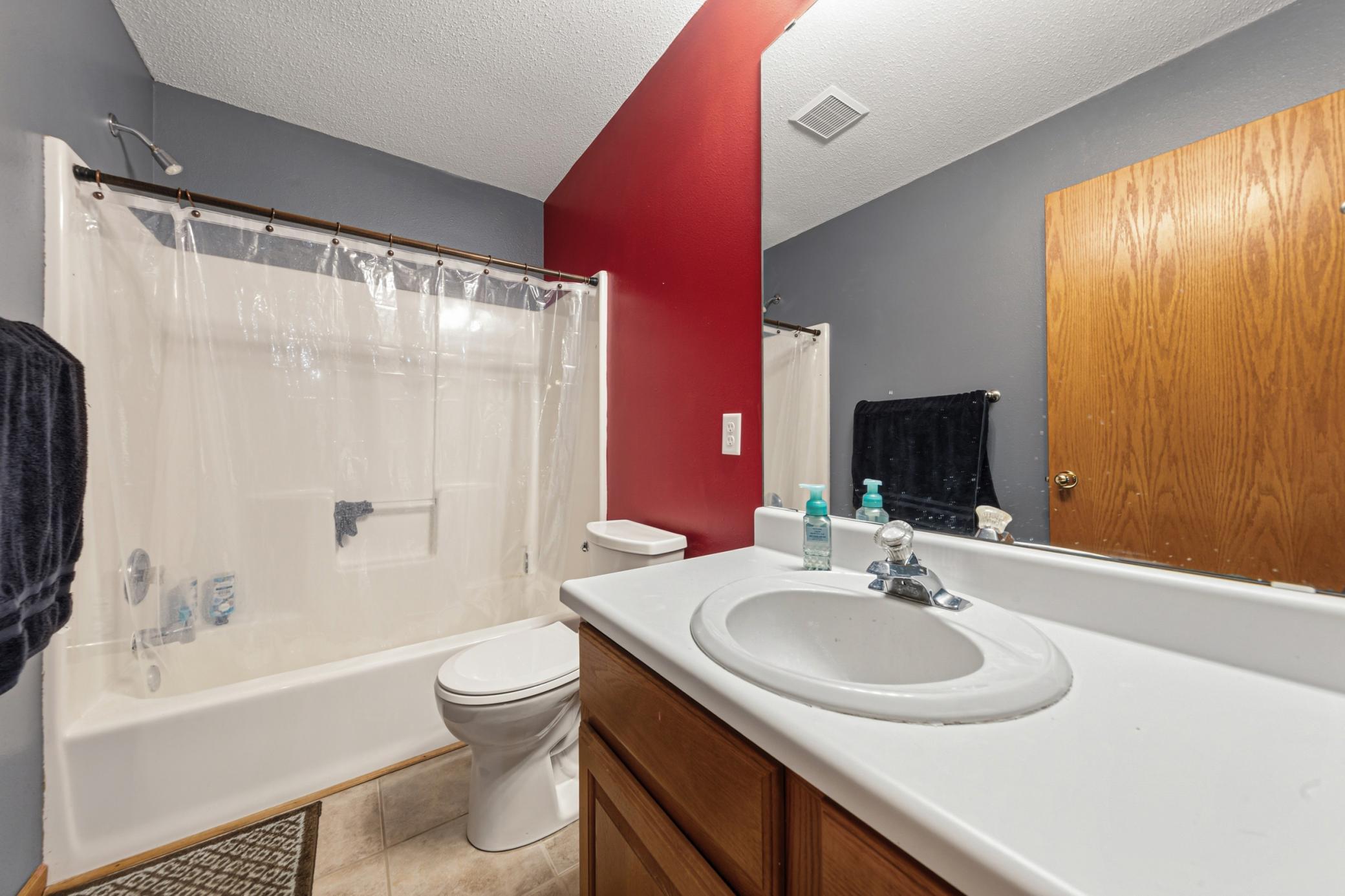 1526 Castle Drive Property Photo 32