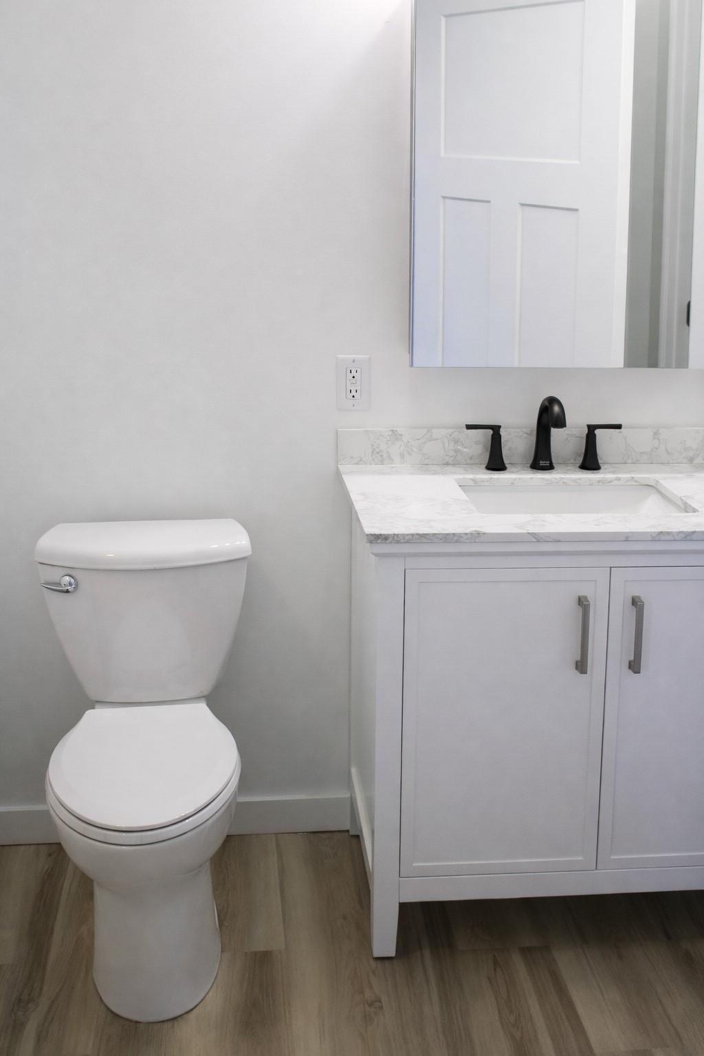 9299 Wise Road Property Photo 11