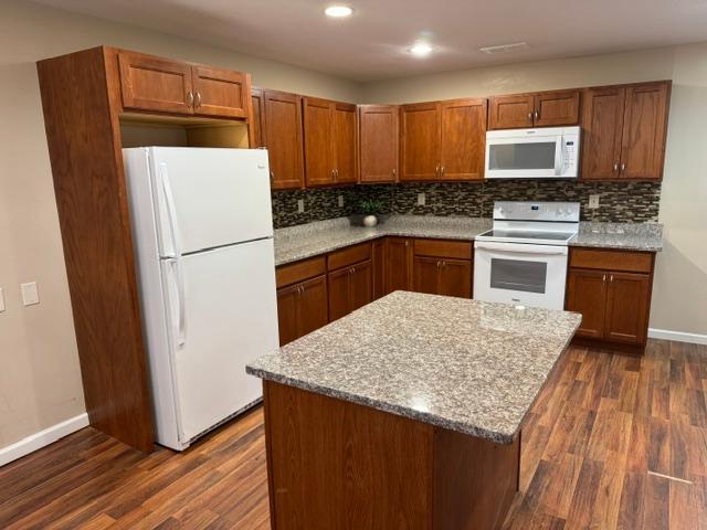 9934 Maple Avenue Property Photo 10