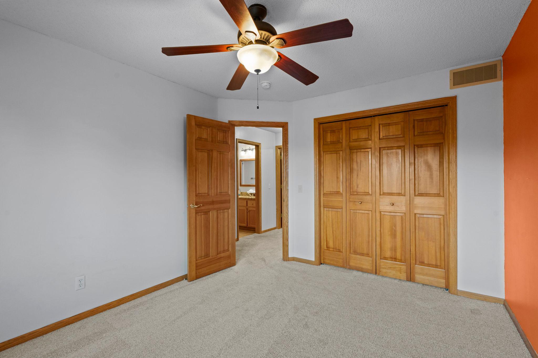 1132 Falls Circle Property Photo 21