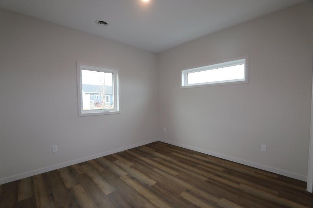 1005 8th Avenue Ne Property Photo 7