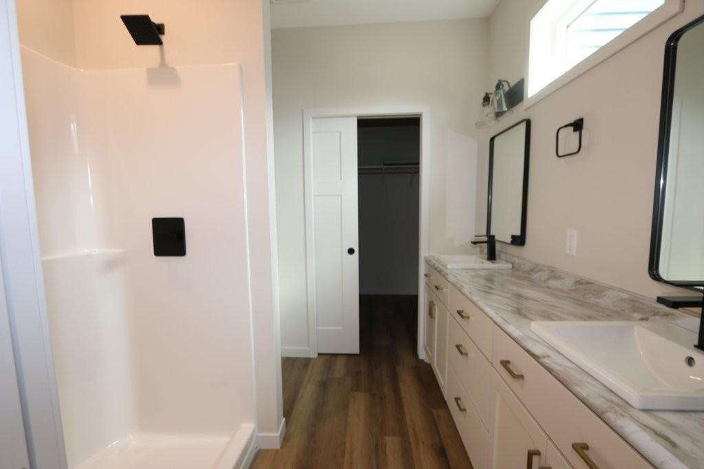 1005 8th Avenue Ne Property Photo 9