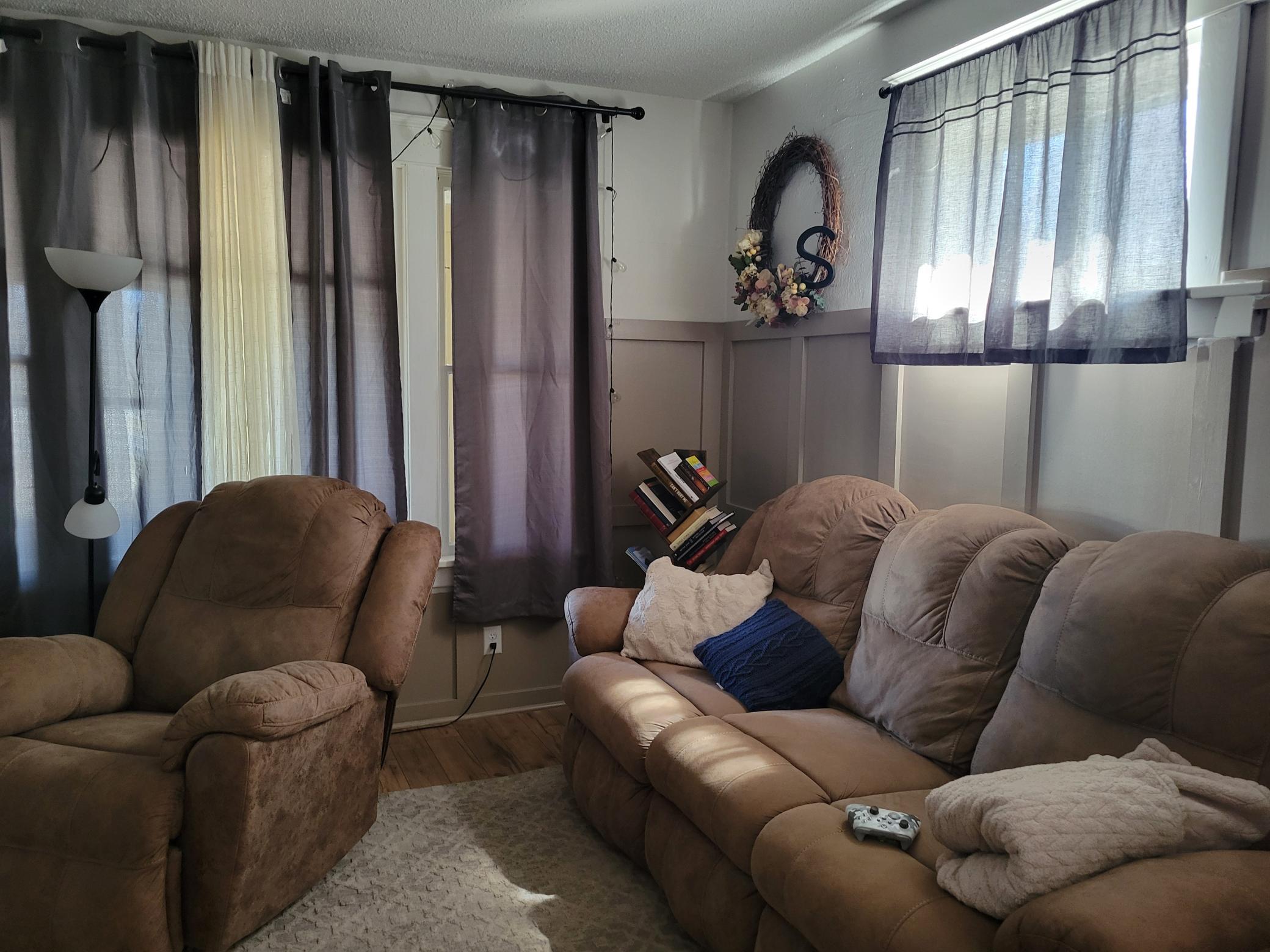 933 Labree Avenue N Property Photo 10
