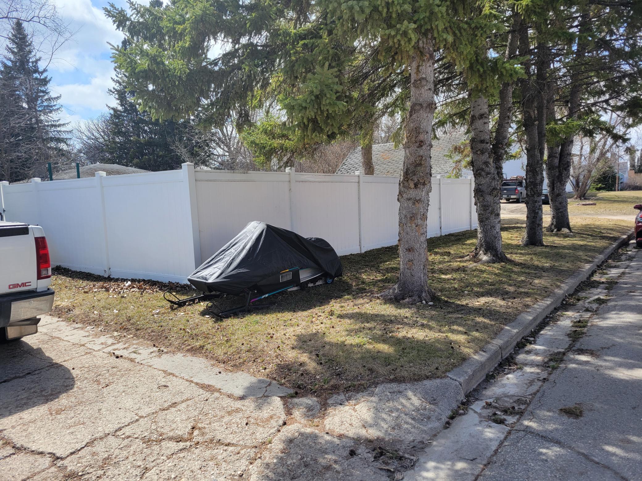 933 Labree Avenue N Property Photo 25