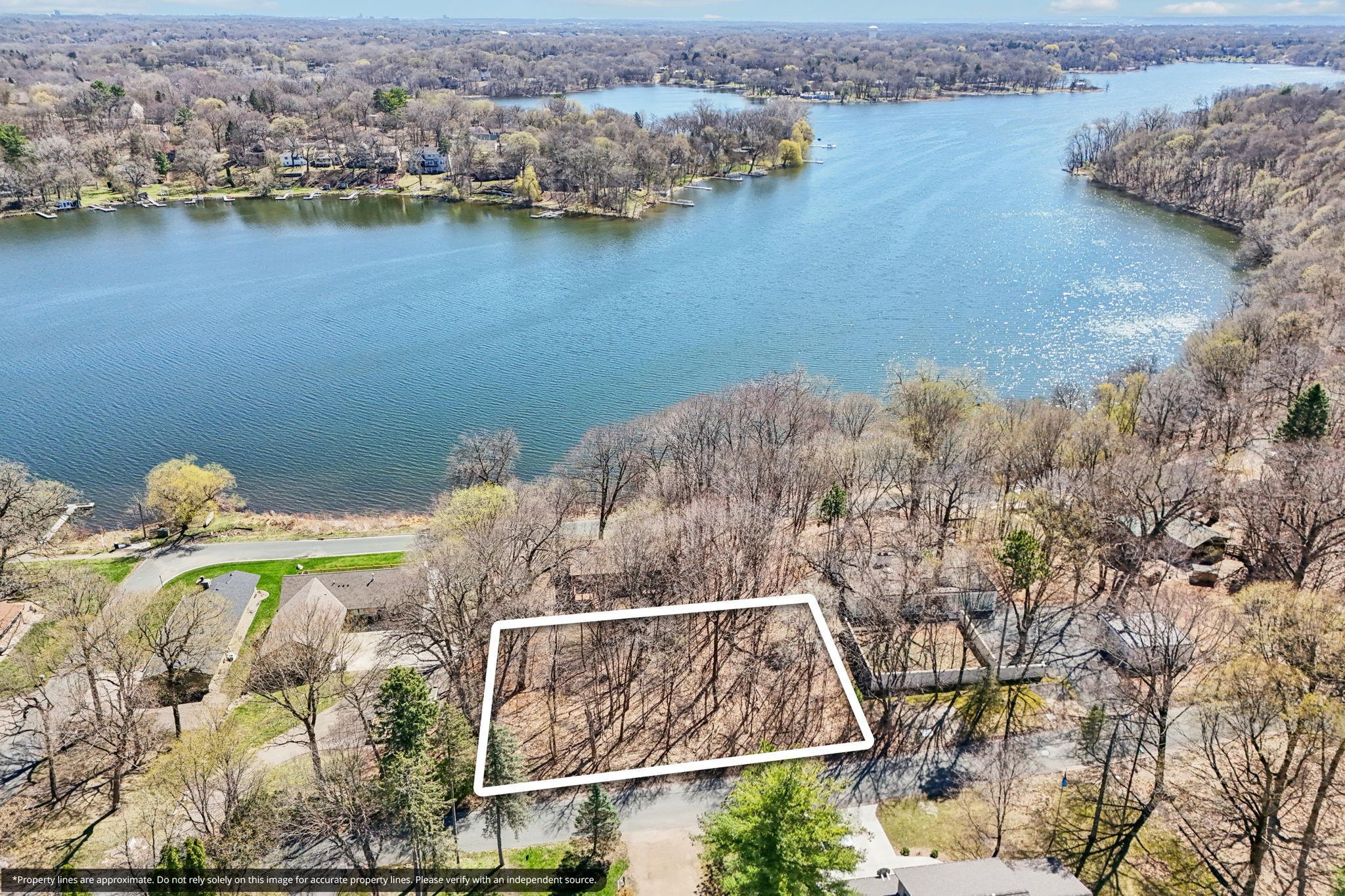 6679 Mohawk Drive Property Photo 4