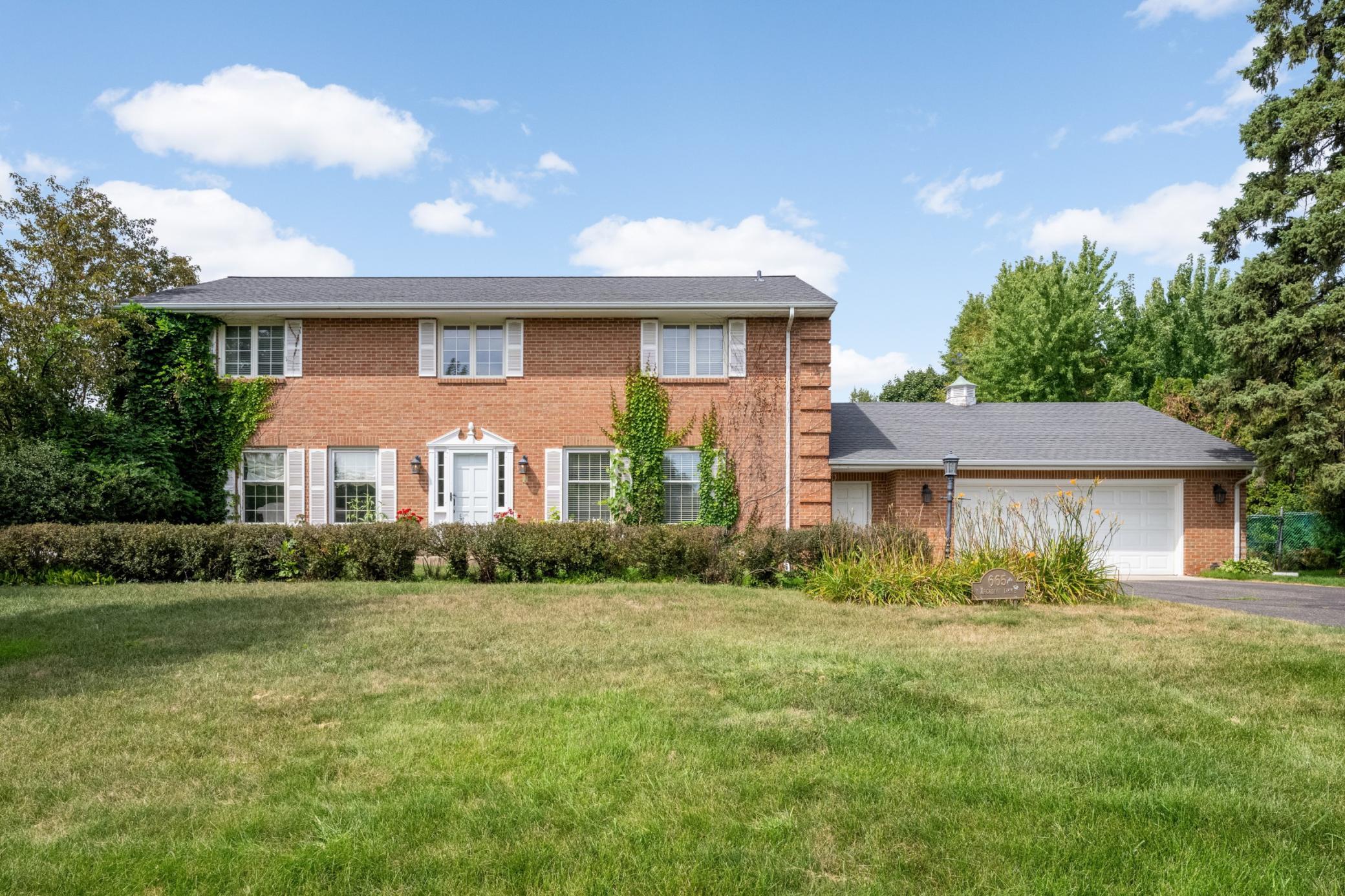 665 Arcadia Drive Property Photo 1