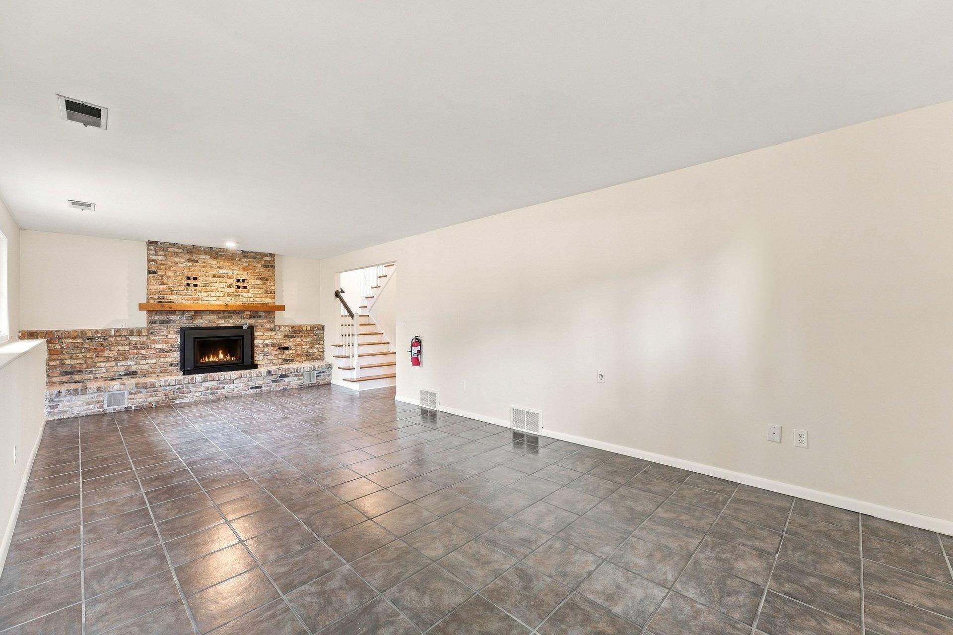 1198 Harrison Street S Property Photo 15