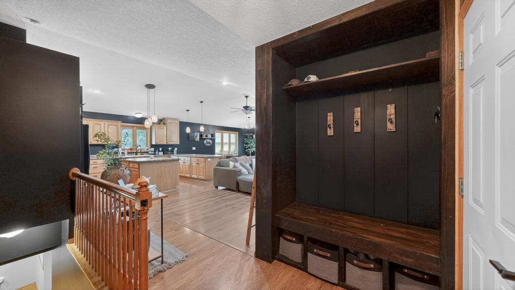 100 Capelle Street Property Photo 18