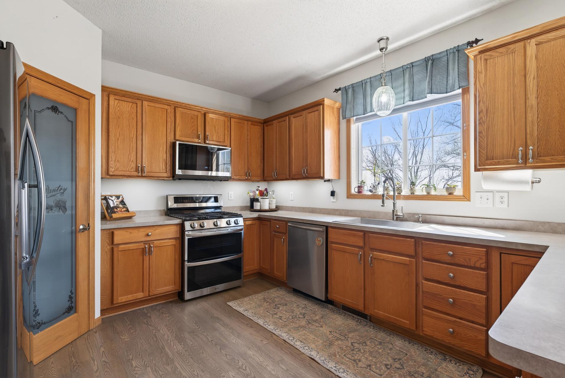 5840 Badger Street Property Photo 4