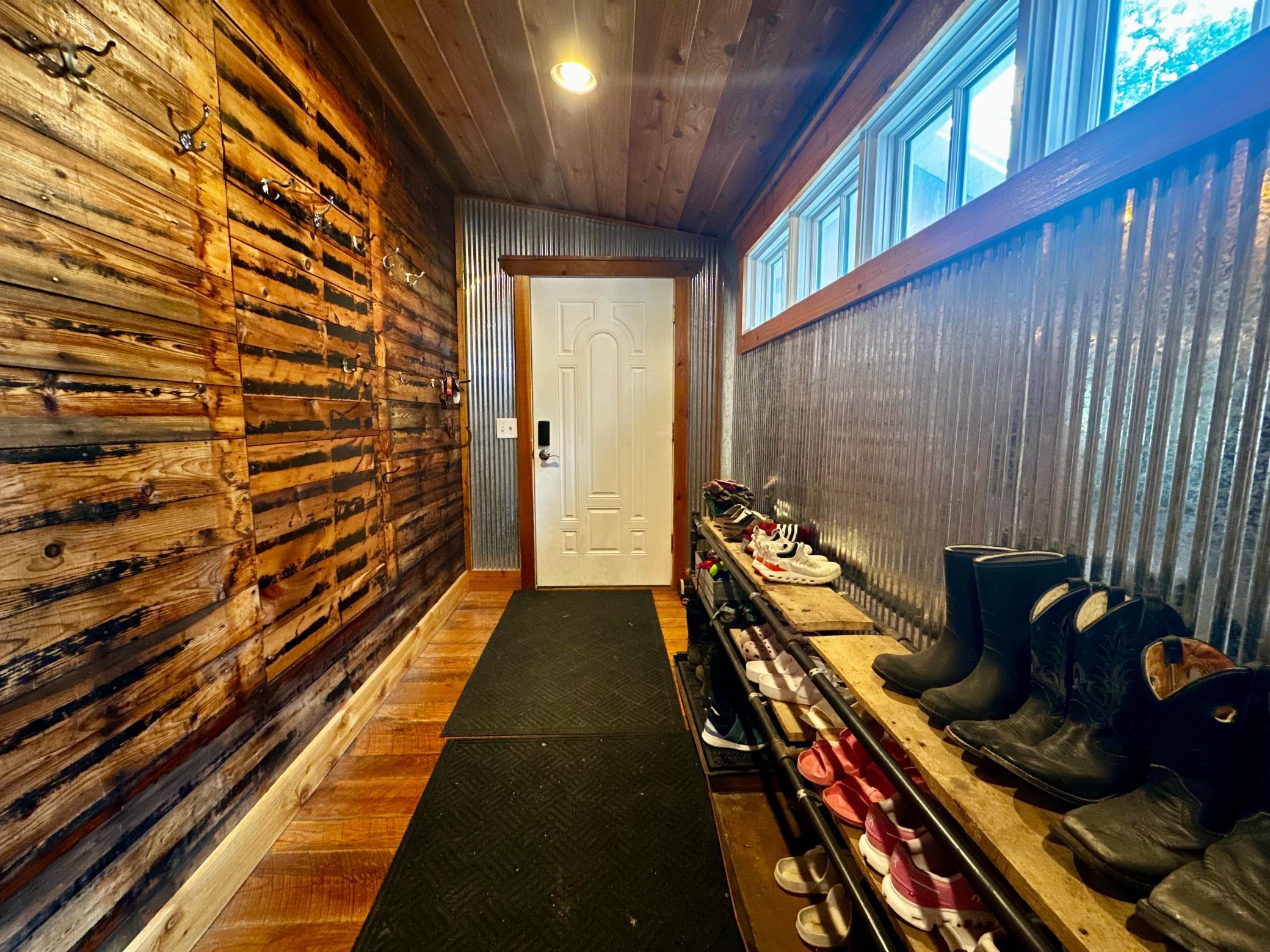 40580 Bow Trail Property Photo 3