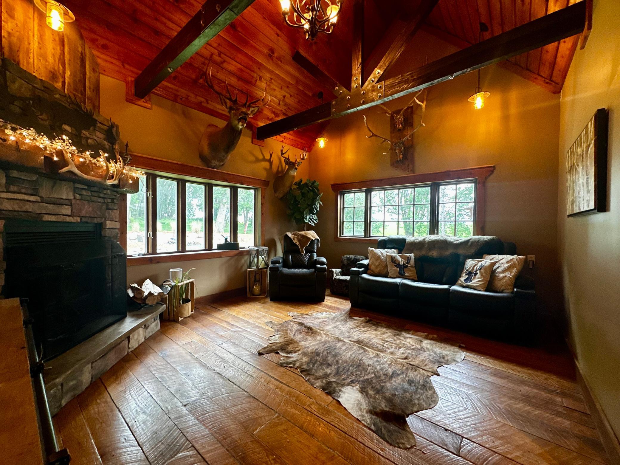 40580 Bow Trail Property Photo 7