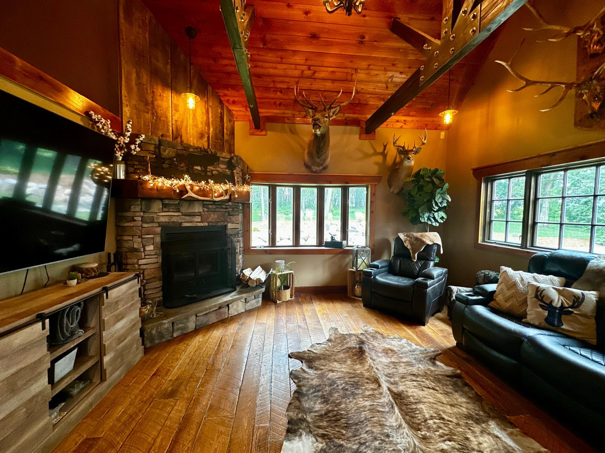 40580 Bow Trail Property Photo 8