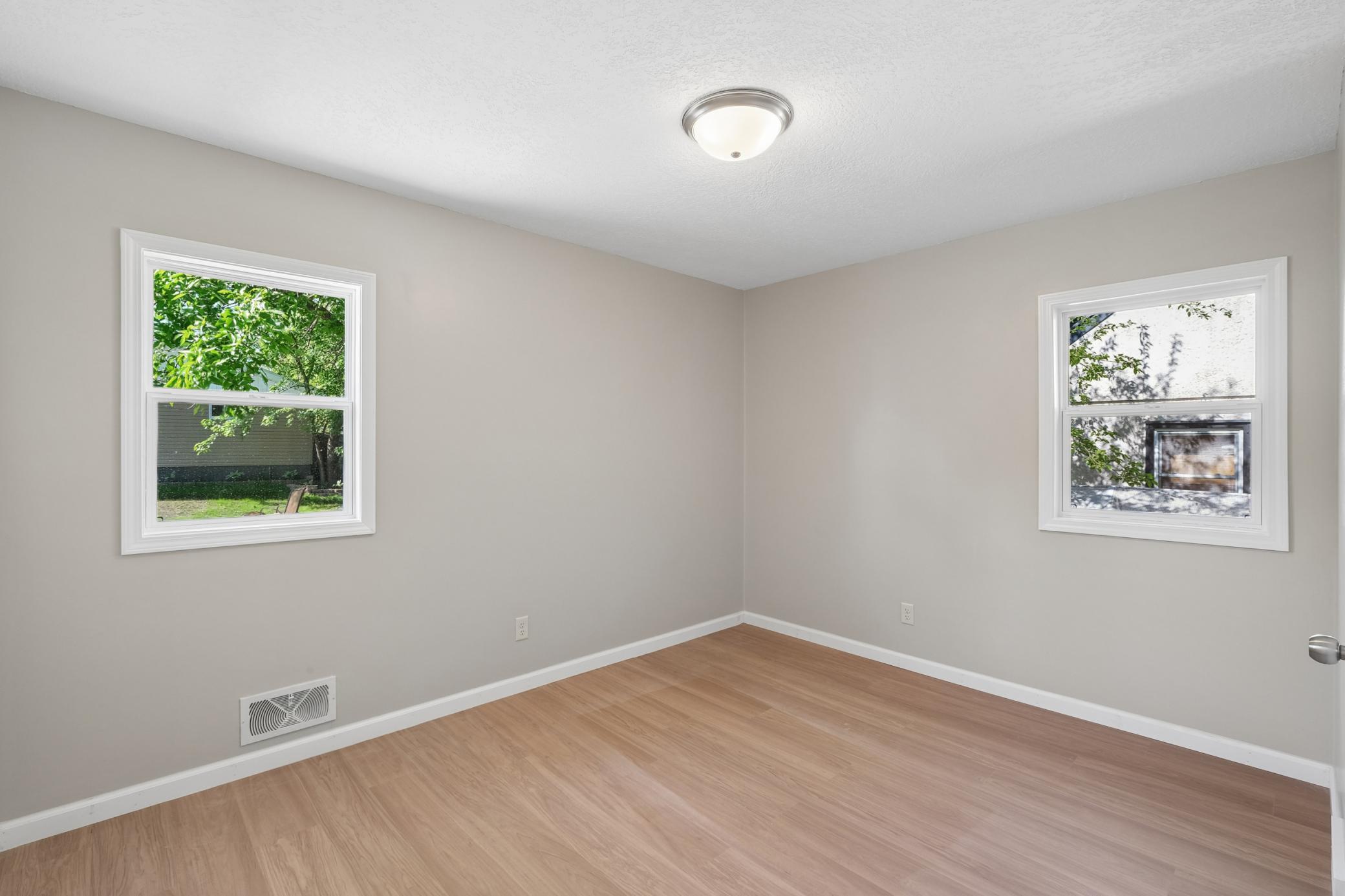 820 7th Avenue E Property Photo 9