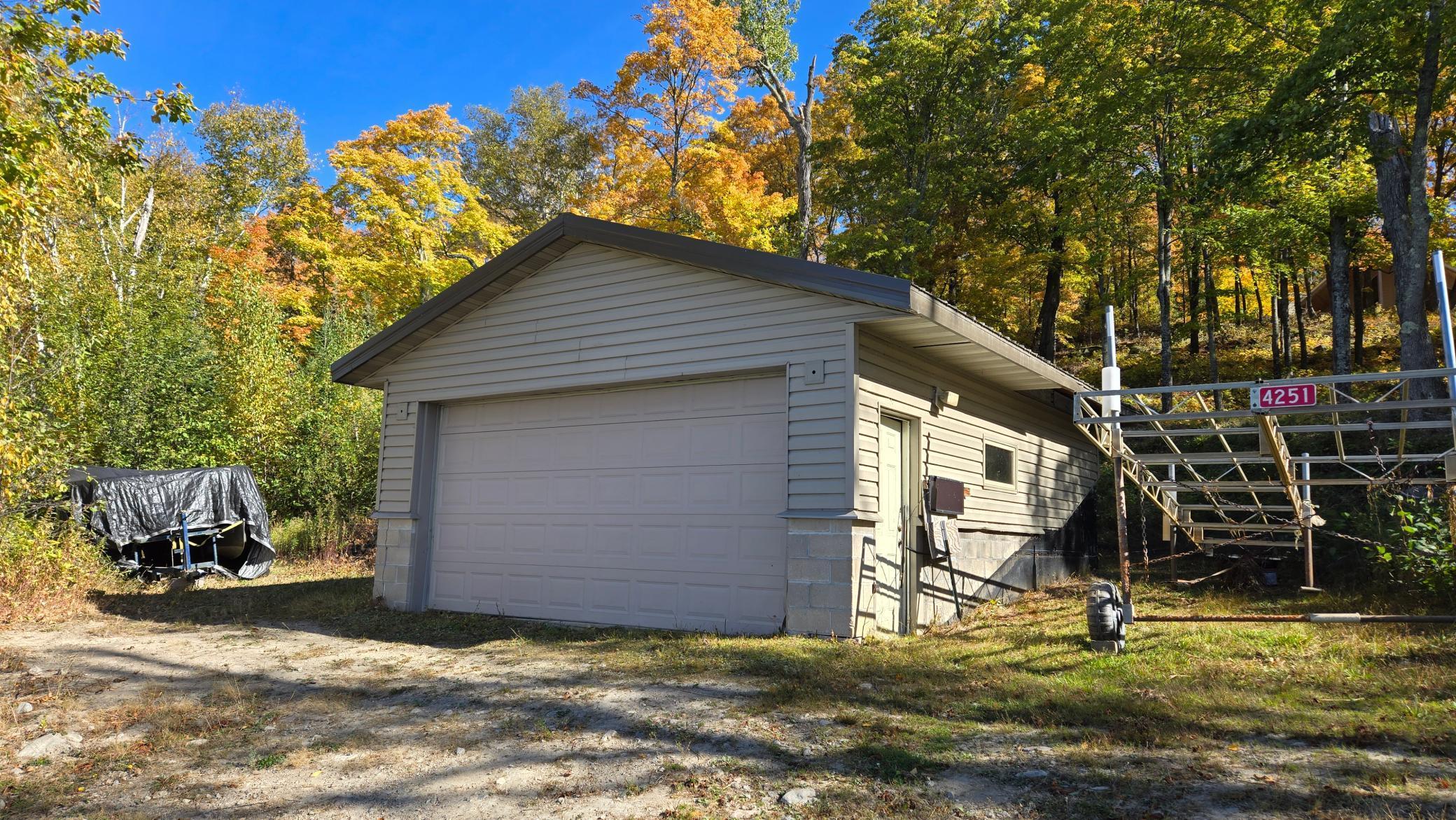 4251 Sugar Point Property Photo 15