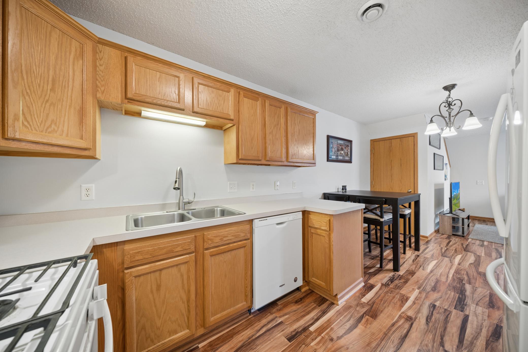 206 E Orchard Street Property Photo 11