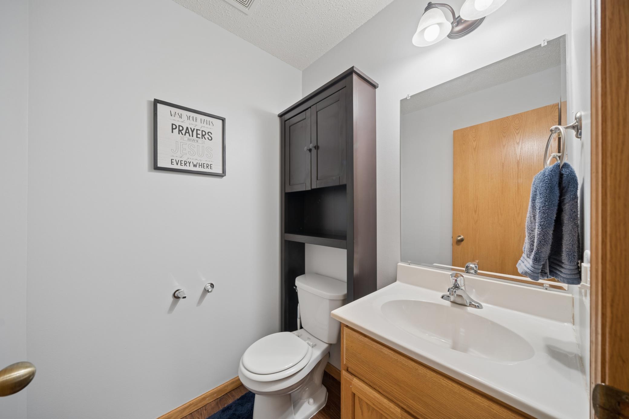 206 E Orchard Street Property Photo 20