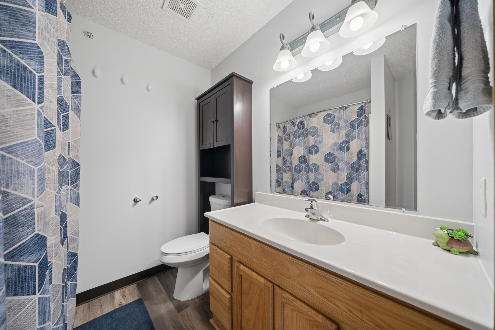 206 E Orchard Street Property Photo 21
