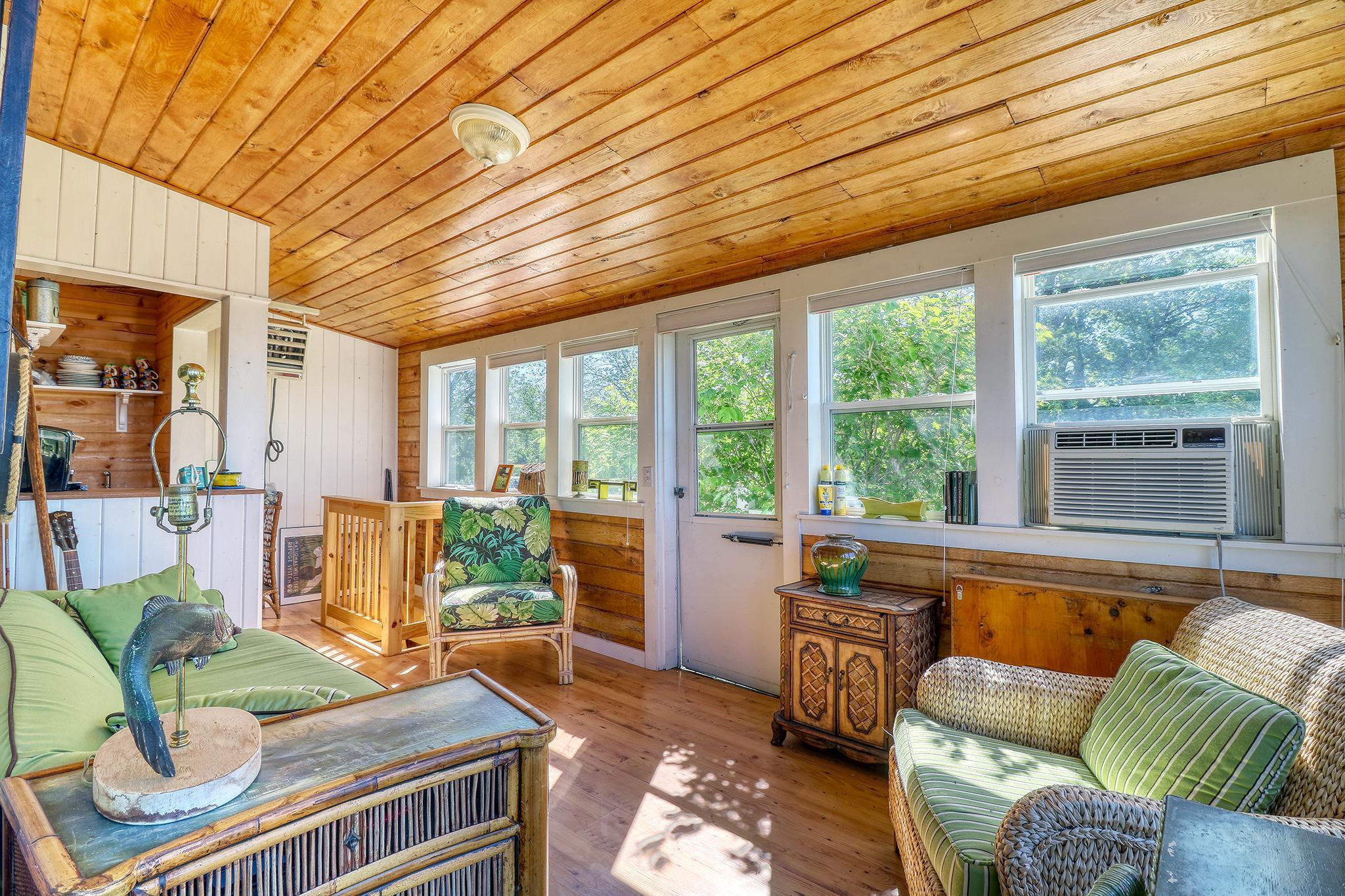 1812 E Shore Drive Property Photo 97