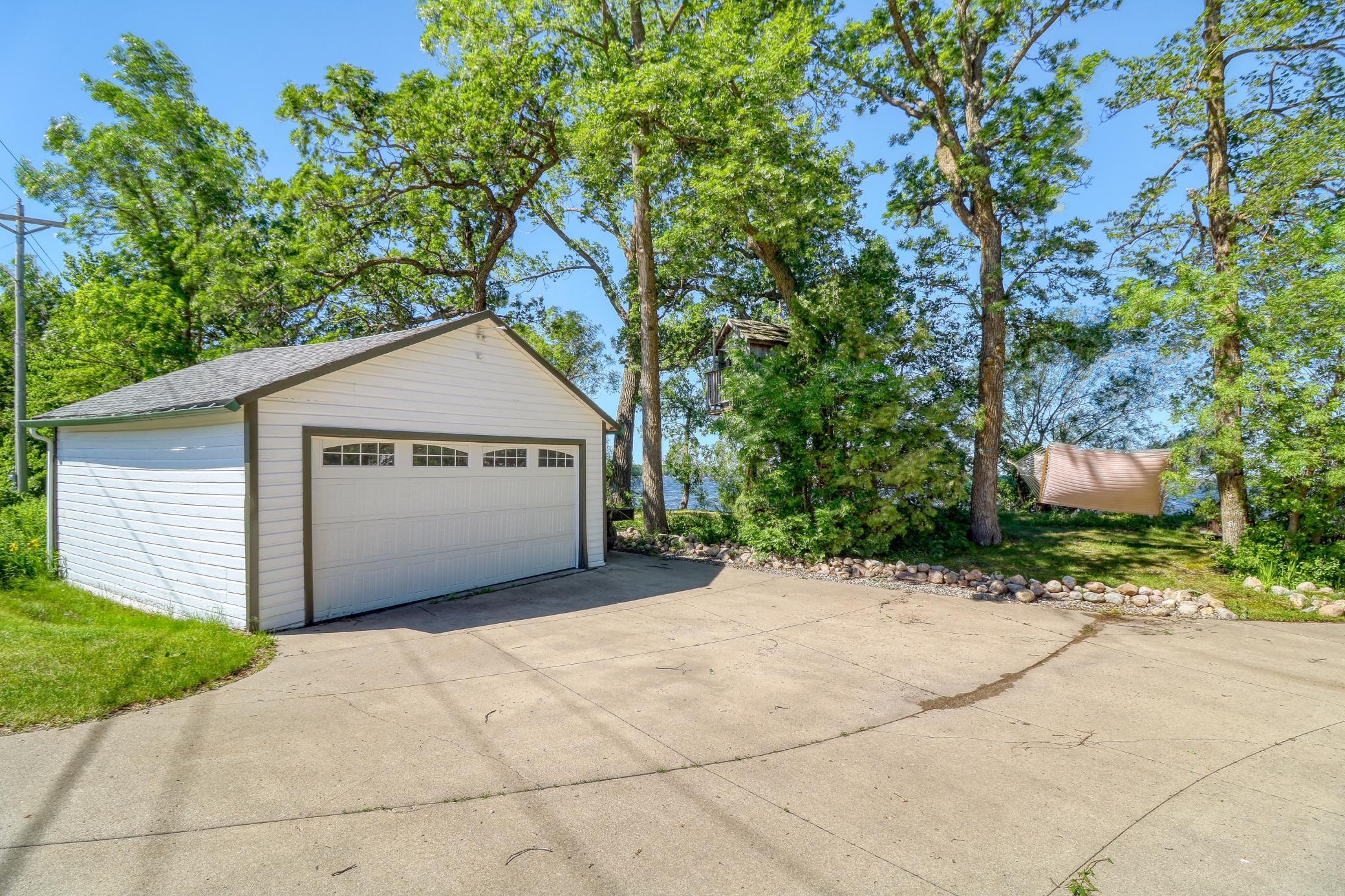 1812 E Shore Drive Property Photo 124