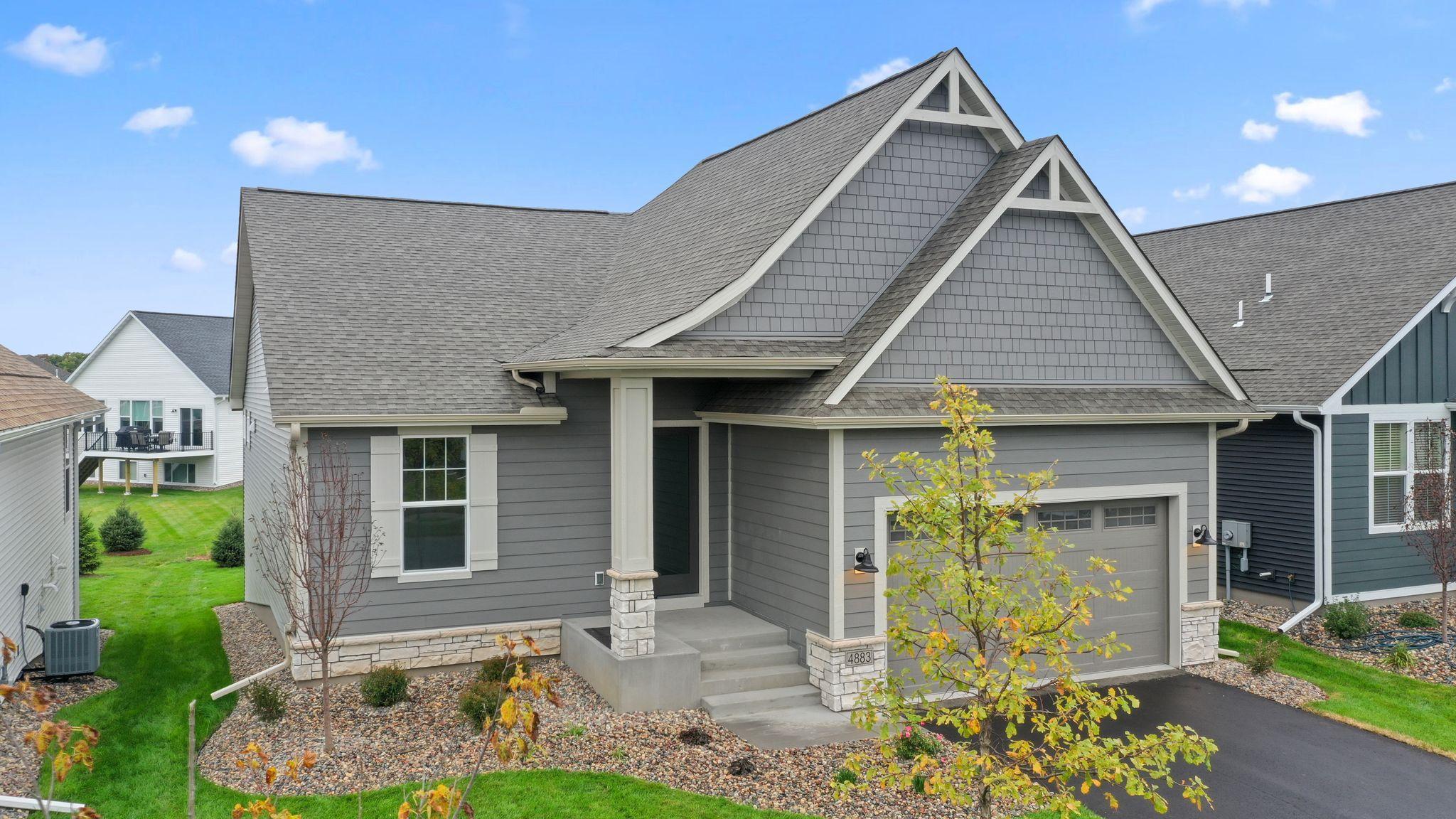 4883 127th Circle Ne Property Photo 1