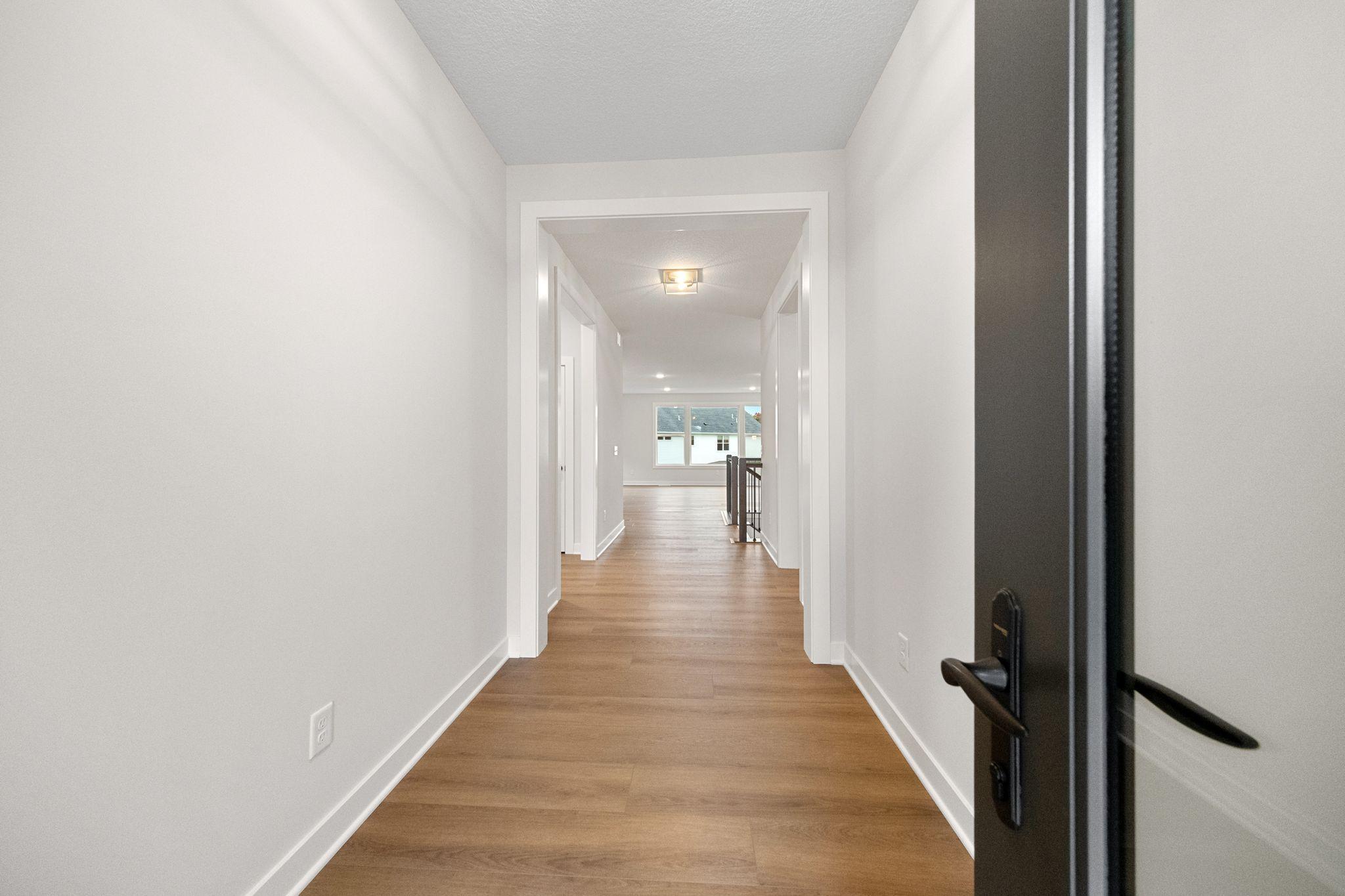 4883 127th Circle Ne Property Photo 7