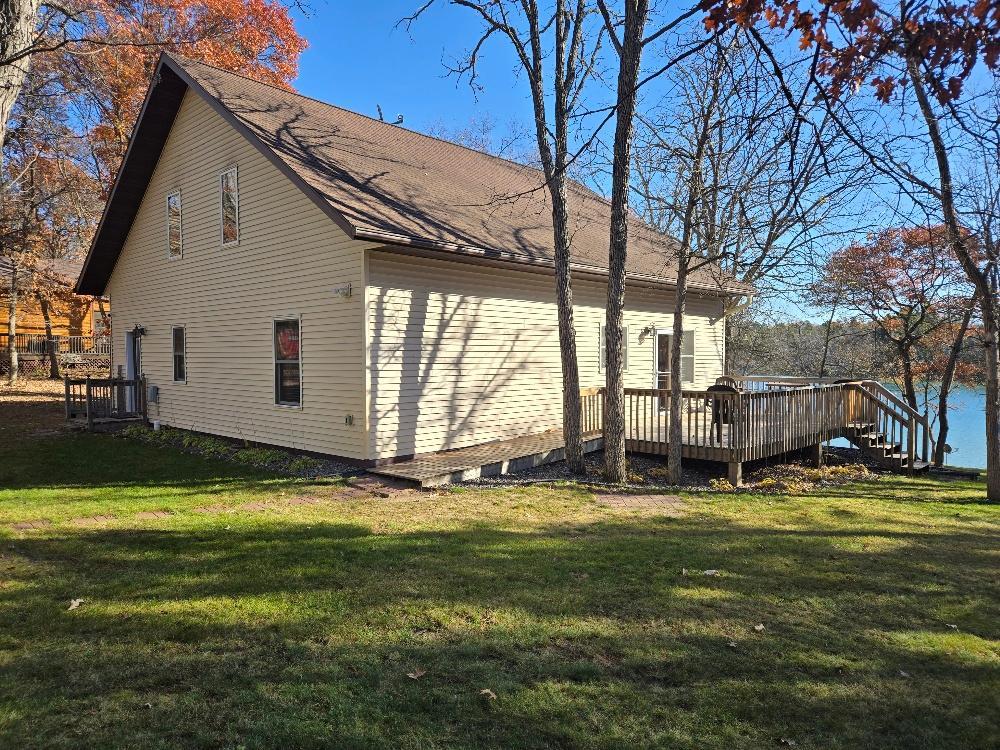 18506 Empire Loop Property Photo 5
