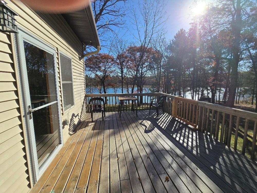 18506 Empire Loop Property Photo 8