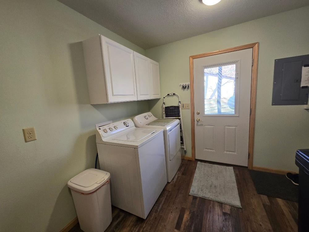 18506 Empire Loop Property Photo 28