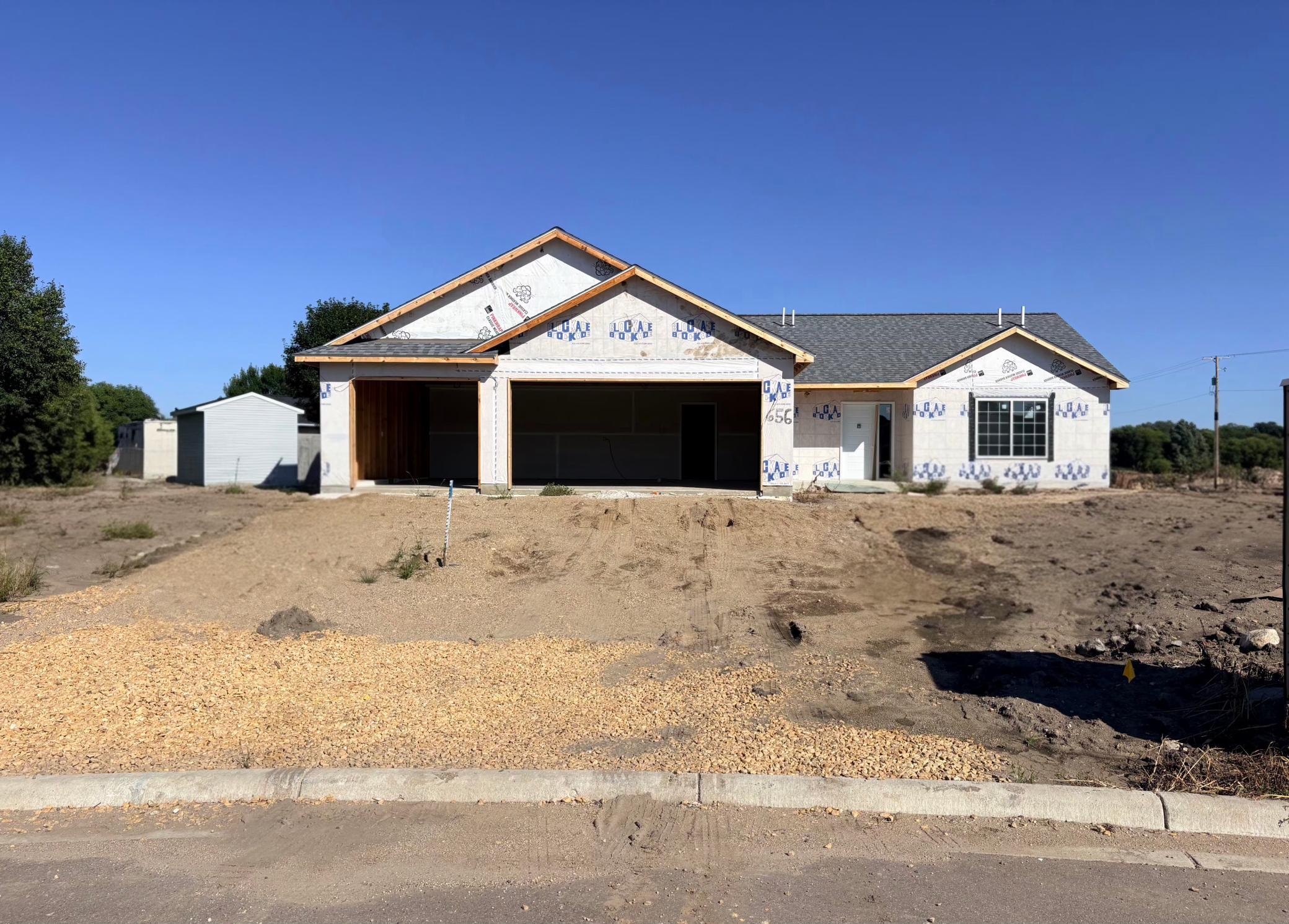 656 Daisy Court Property Photo 1