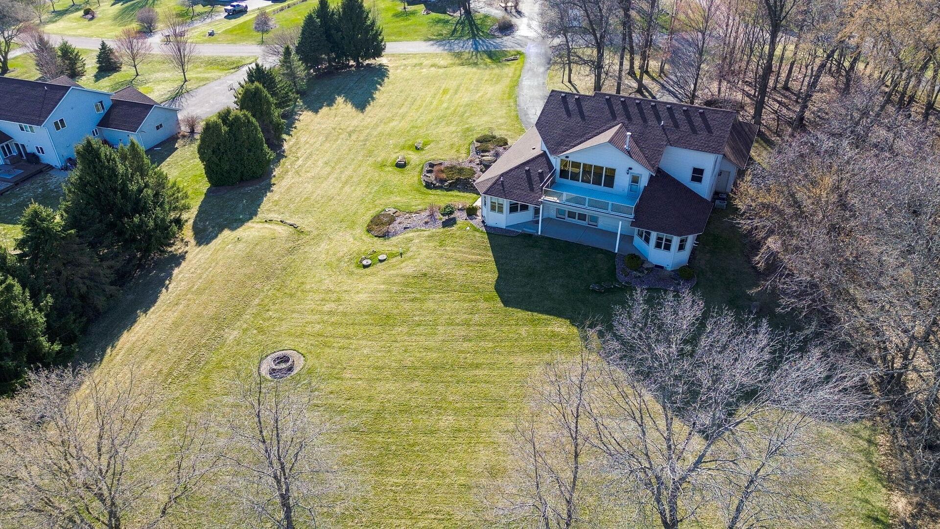 E5110 Interlachen Boulevard Property Photo 15