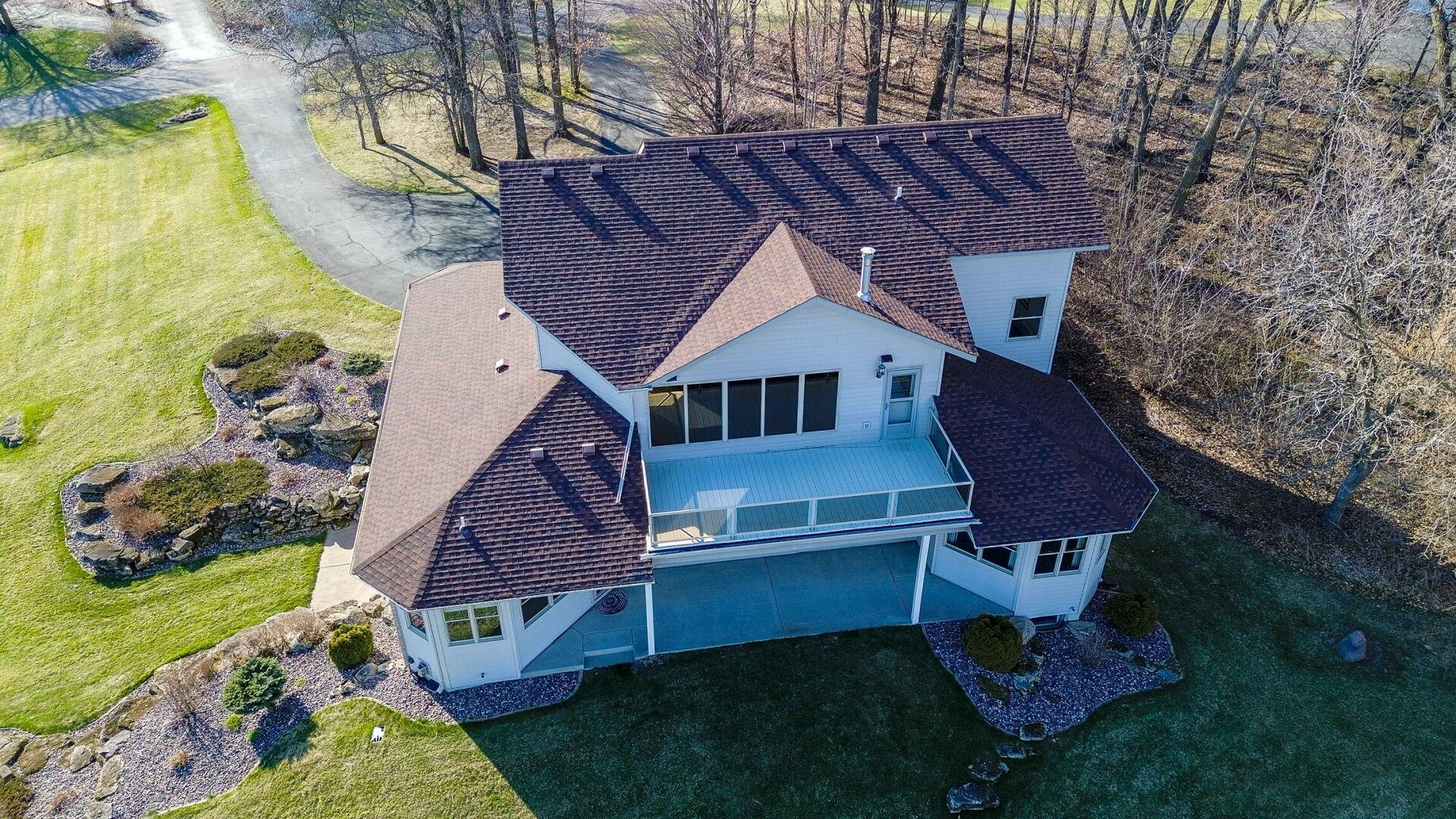 E5110 Interlachen Boulevard Property Photo 17