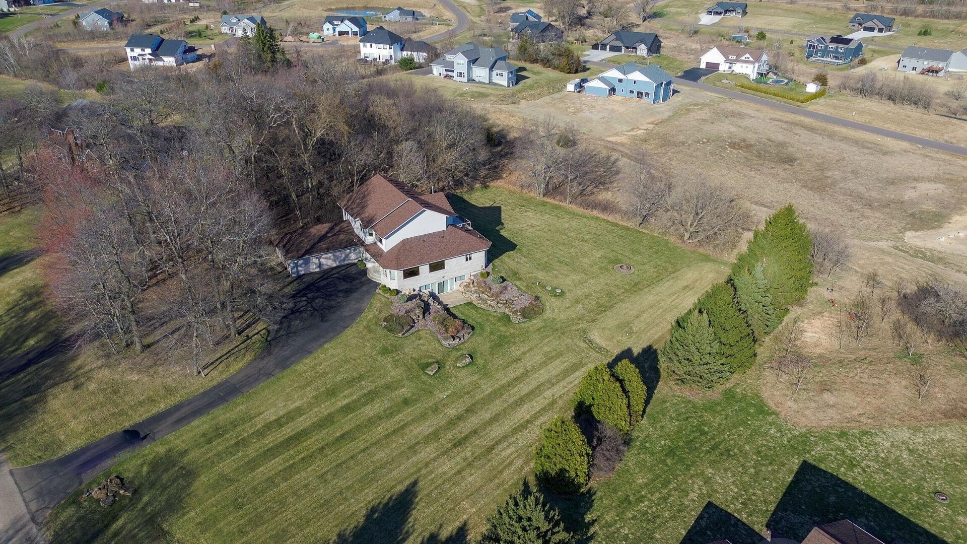 E5110 Interlachen Boulevard Property Photo 21