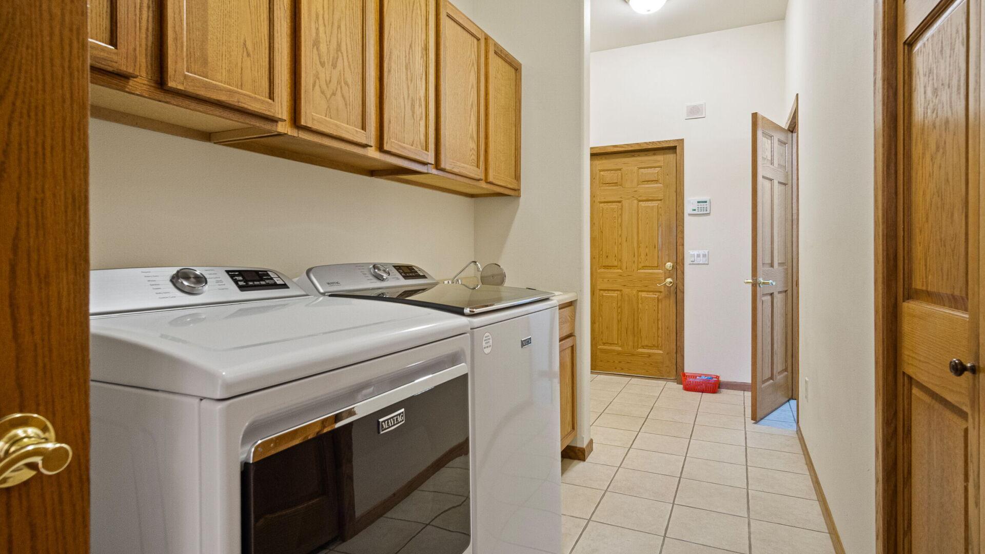 E5110 Interlachen Boulevard Property Photo 52