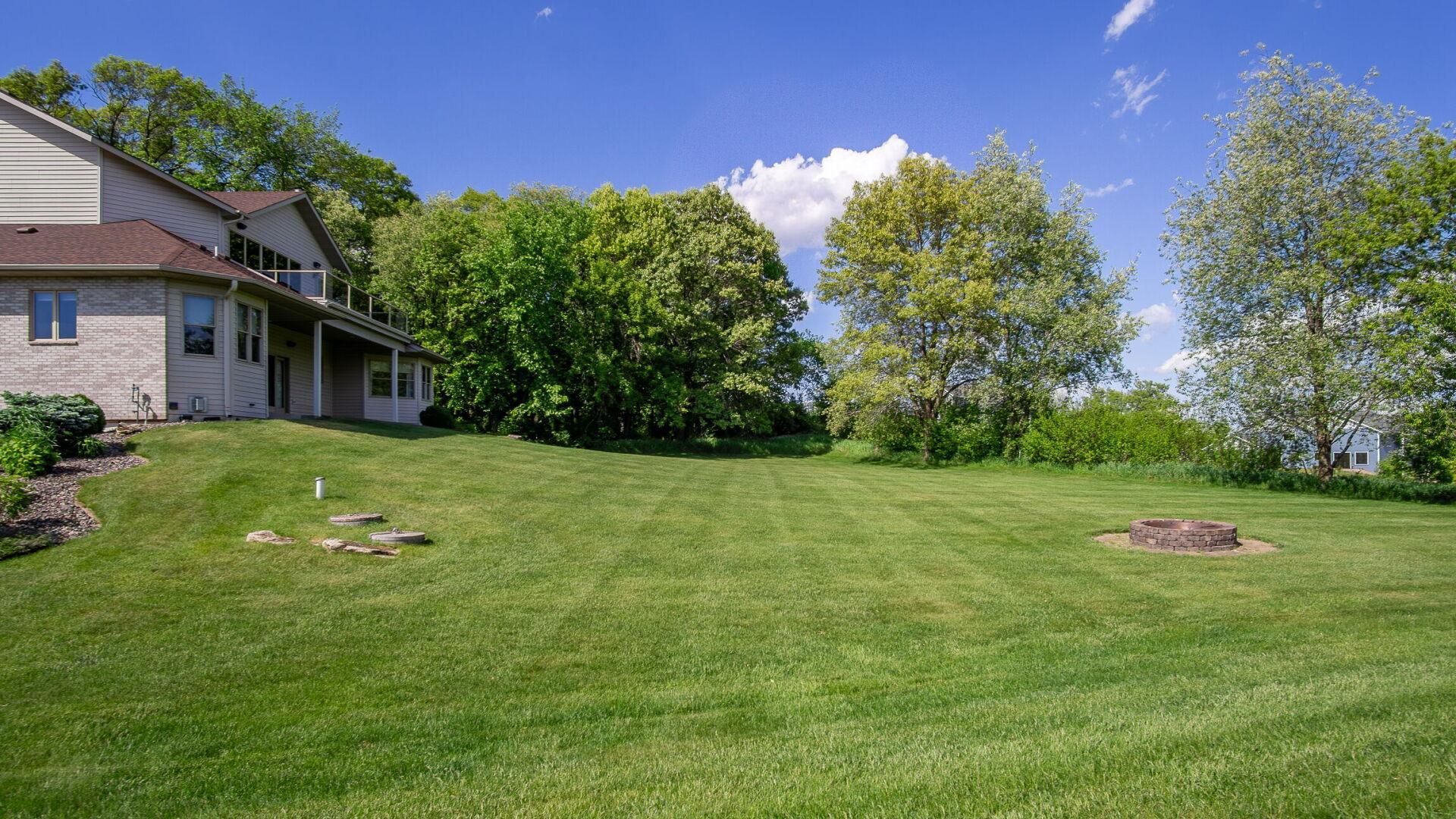 E5110 Interlachen Boulevard Property Photo 94